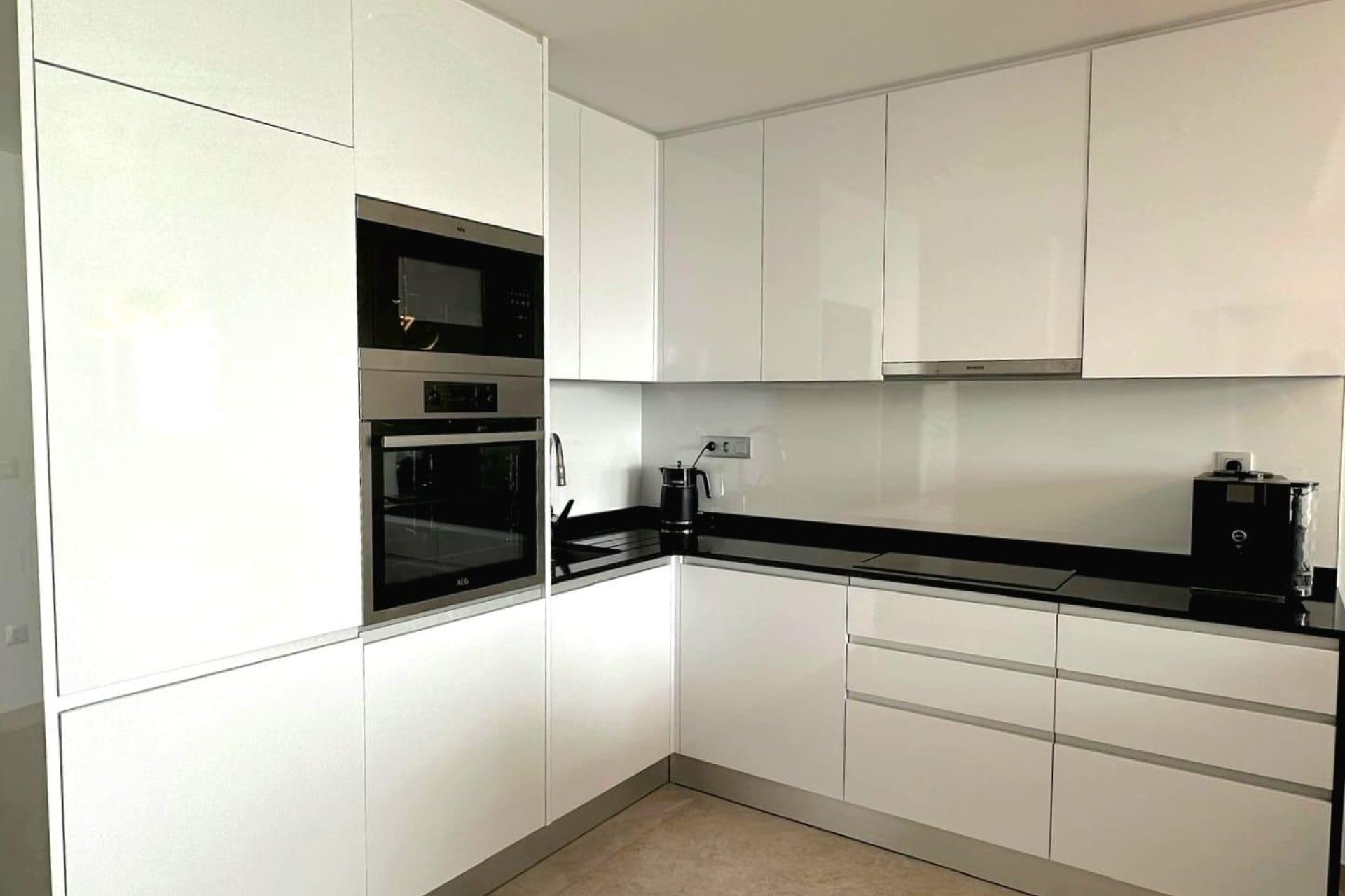 Segunda mano - Apartamento -
Benidorm - Playa de Poniente