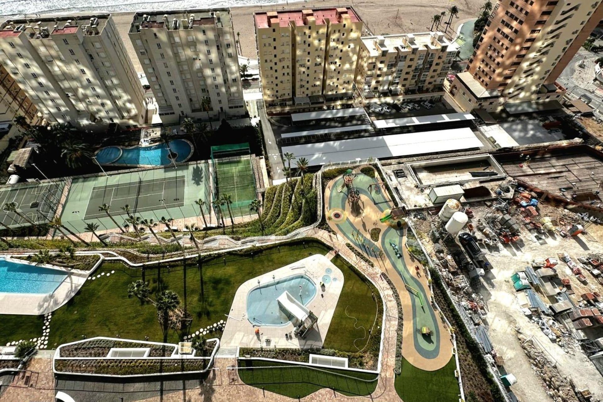 Segunda mano - Apartamento -
Benidorm - Playa de Poniente