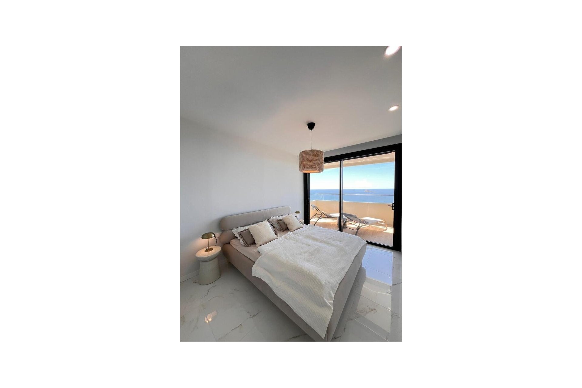 Segunda mano - Apartamento -
Benidorm - Playa de Poniente