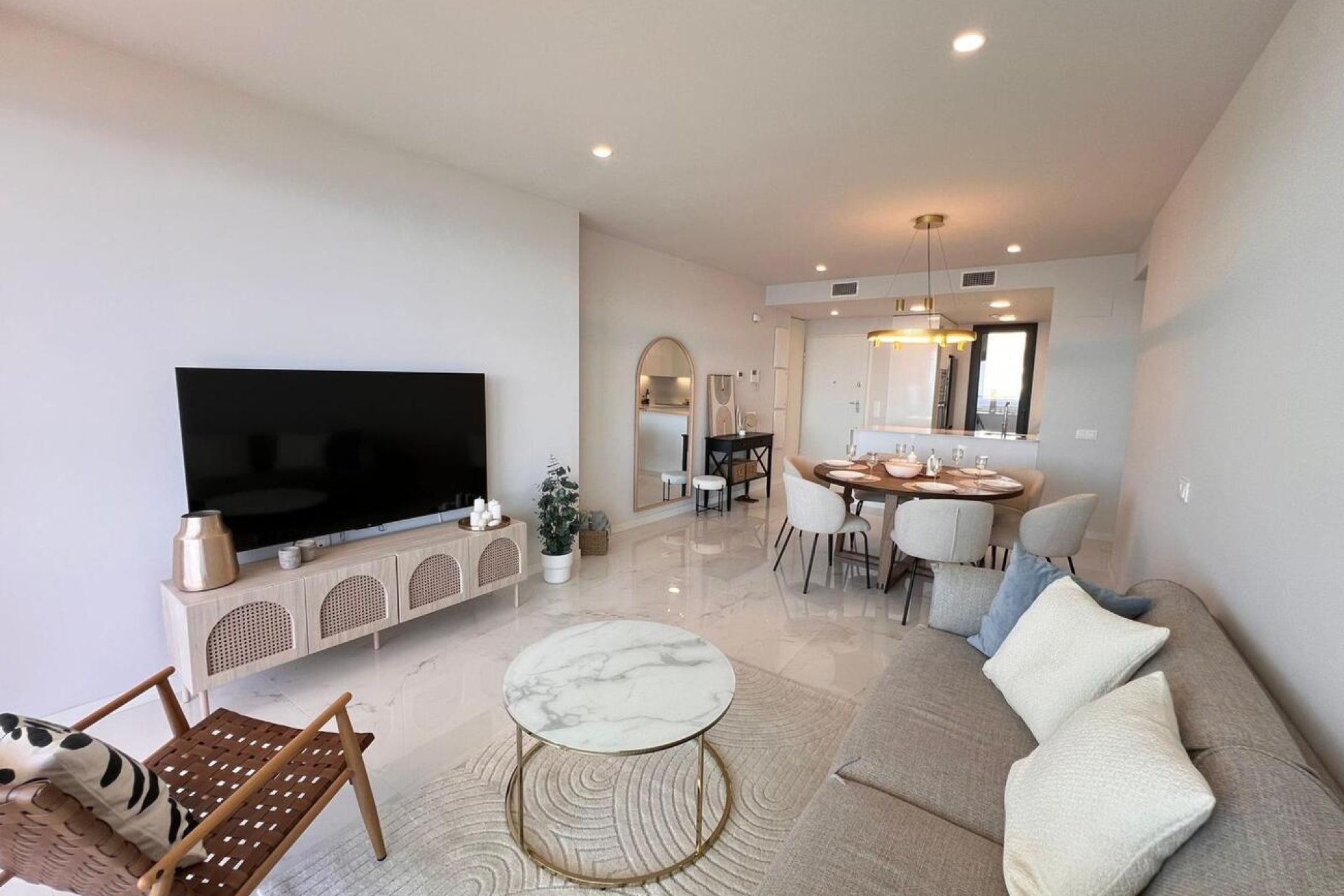 Segunda mano - Apartamento -
Benidorm - Playa de Poniente