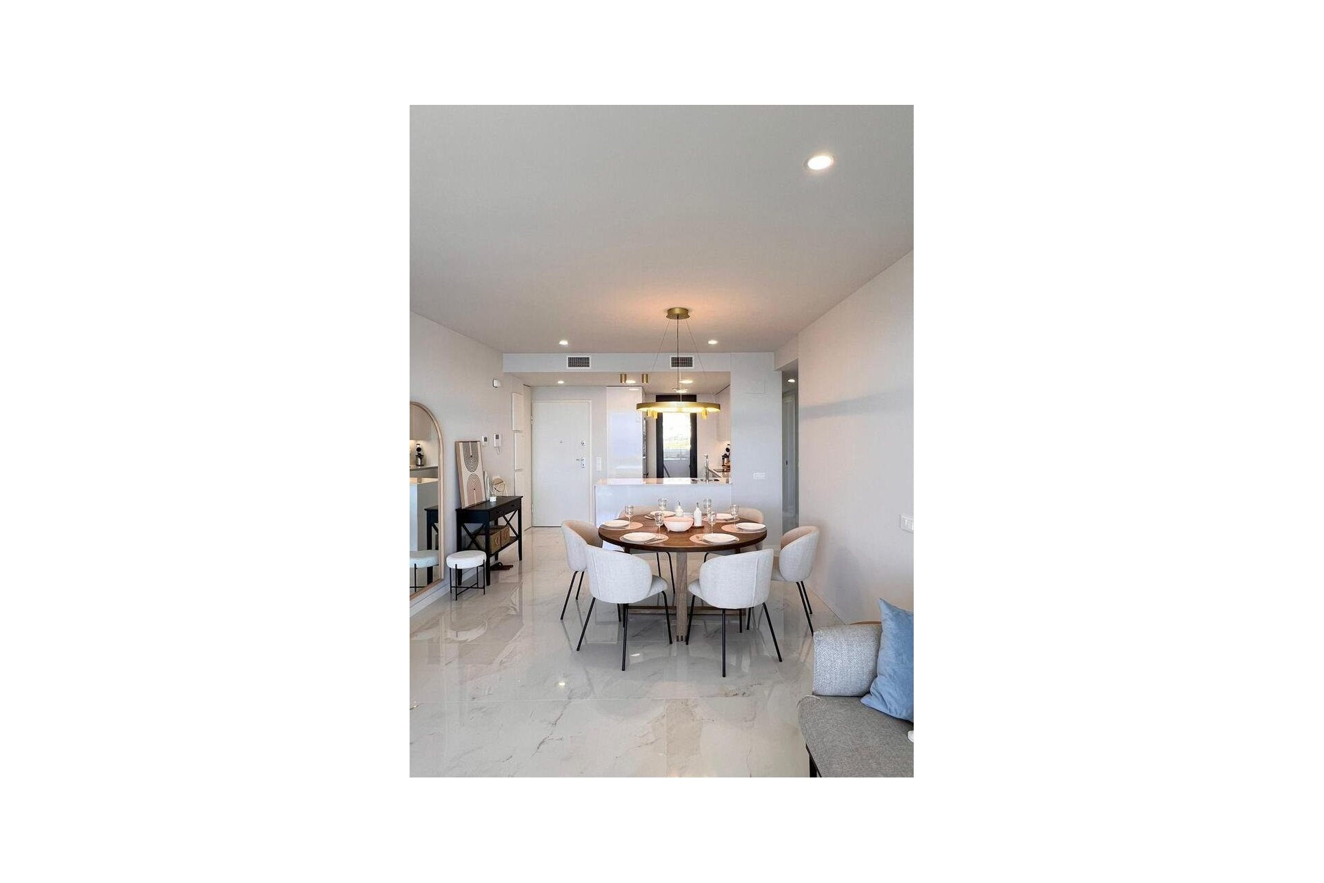 Segunda mano - Apartamento -
Benidorm - Playa de Poniente