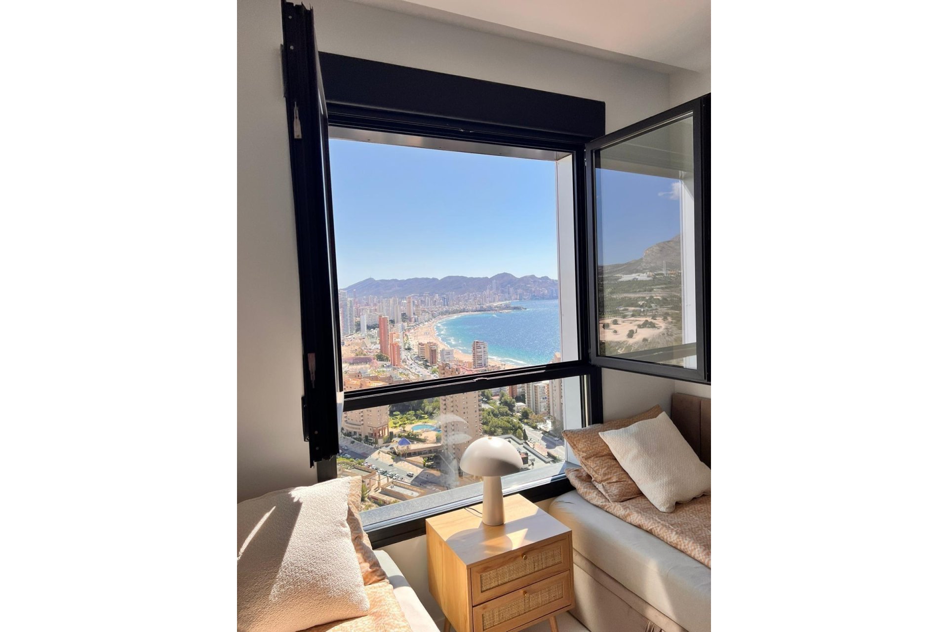 Segunda mano - Apartamento -
Benidorm - Poniente