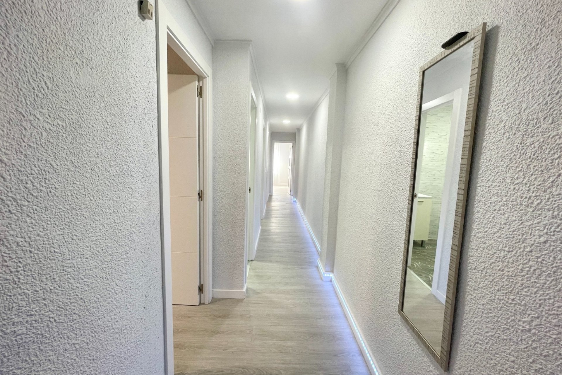 Segunda mano - Apartamento -
Bigastro - Inland