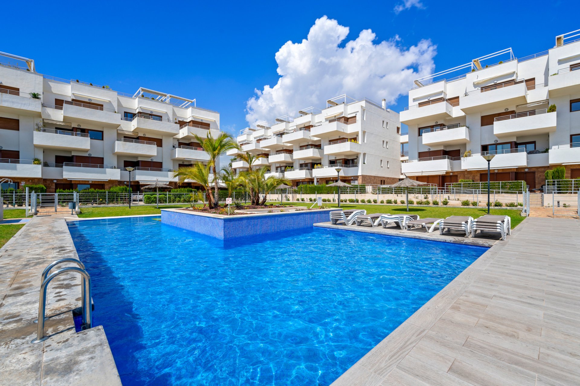 Segunda mano - Apartamento -
Cabo Roig - Costa Blanca