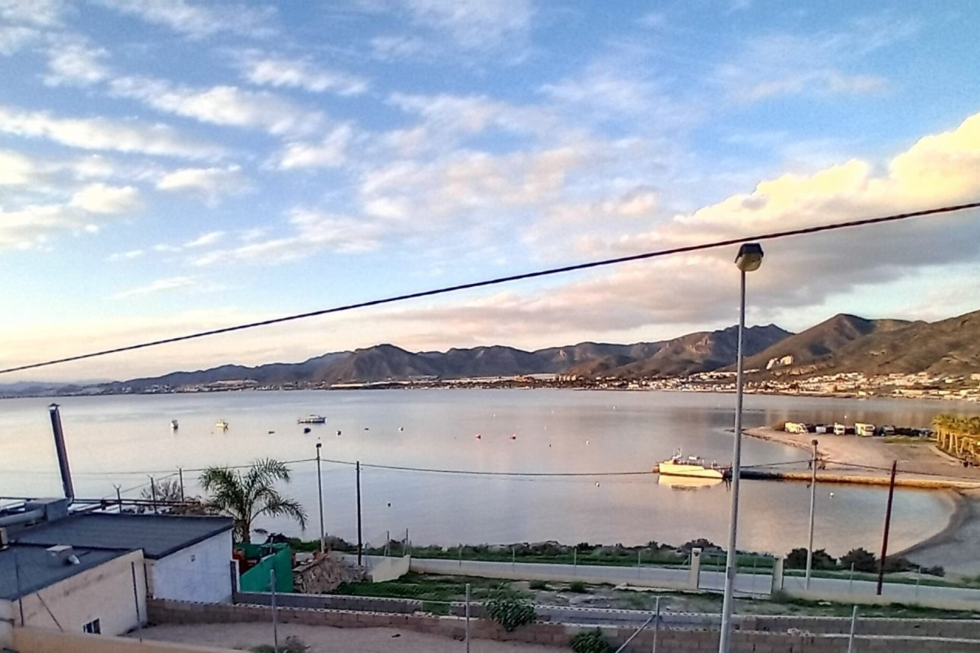 Segunda mano - Apartamento -
Cartagena - La Azohía