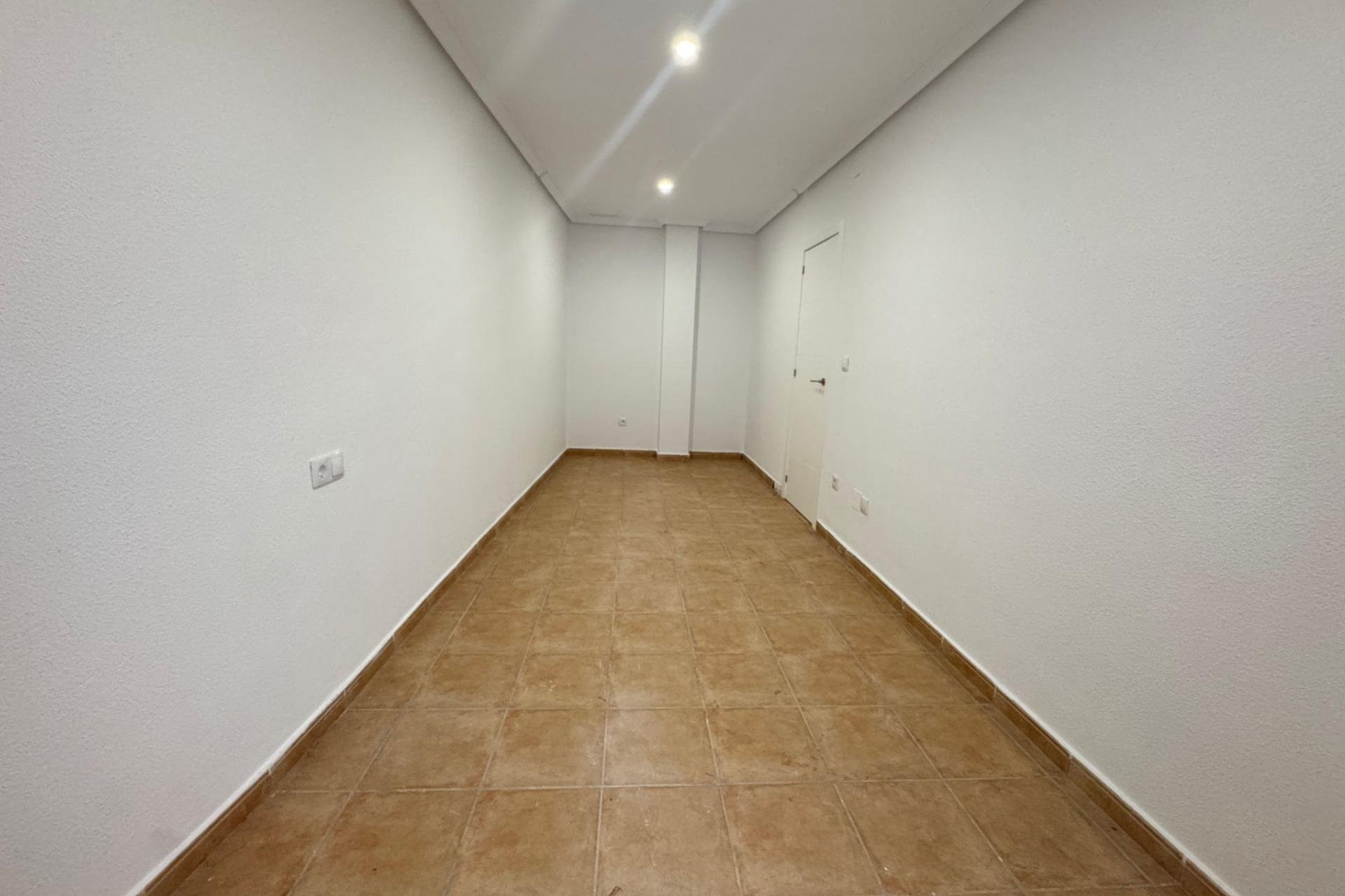 Segunda mano - Apartamento -
Catral - Comunidad Valenciana