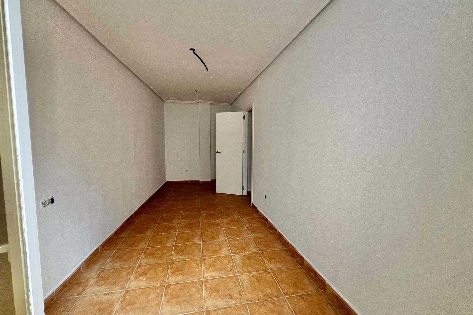 Segunda mano - Apartamento -
Catral - Comunidad Valenciana