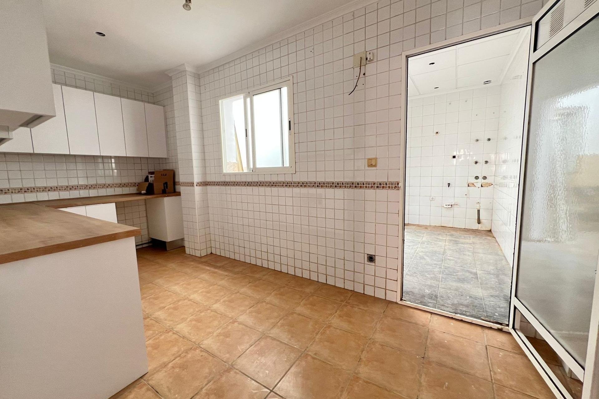 Segunda mano - Apartamento -
Catral - Comunidad Valenciana