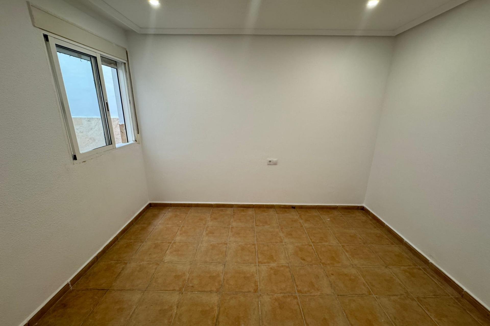 Segunda mano - Apartamento -
Catral - Comunidad Valenciana