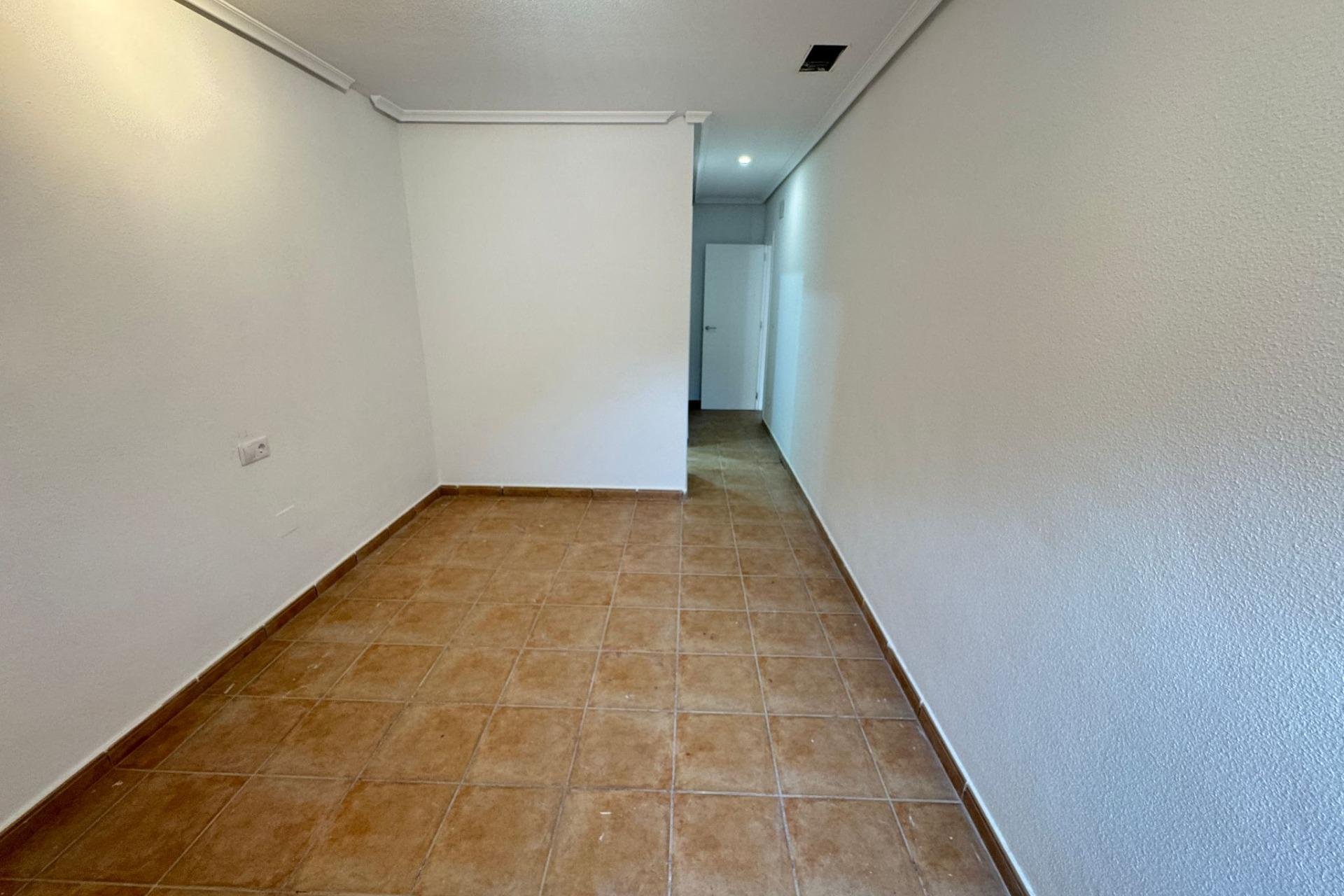 Segunda mano - Apartamento -
Catral - Comunidad Valenciana