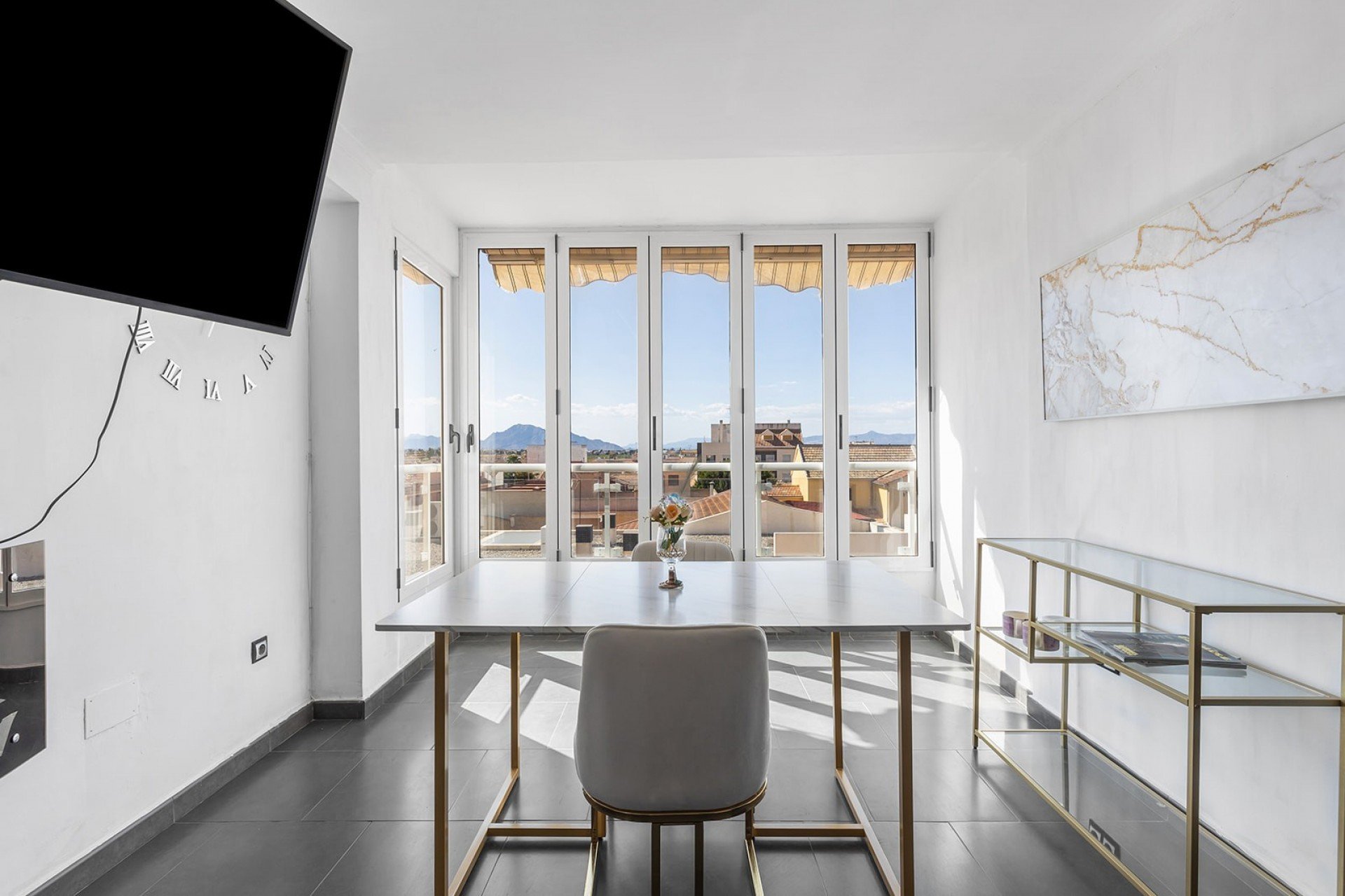 Segunda mano - Apartamento -
Daya Nueva - Costa Blanca