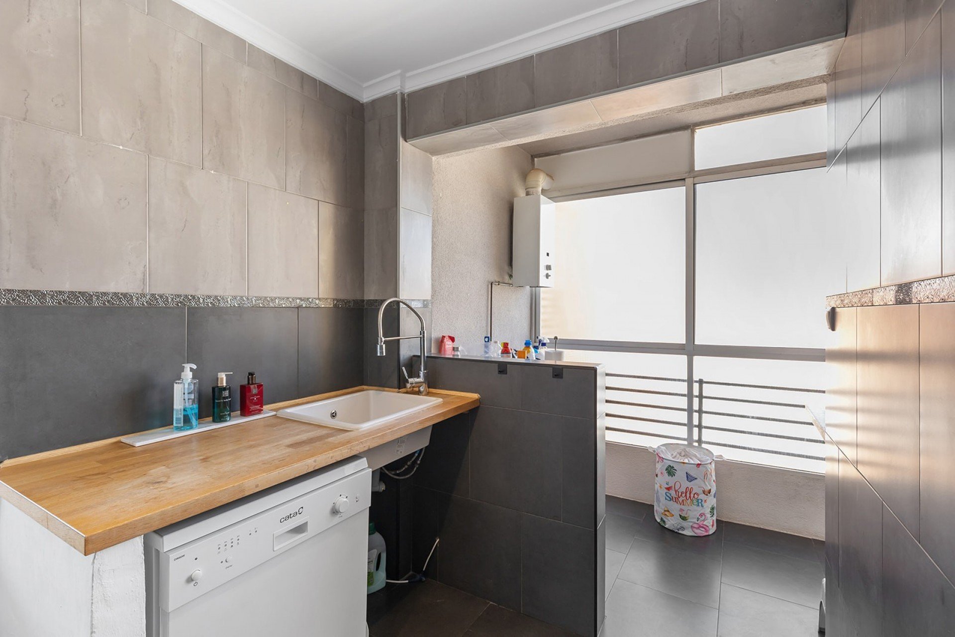 Segunda mano - Apartamento -
Daya Nueva - Costa Blanca