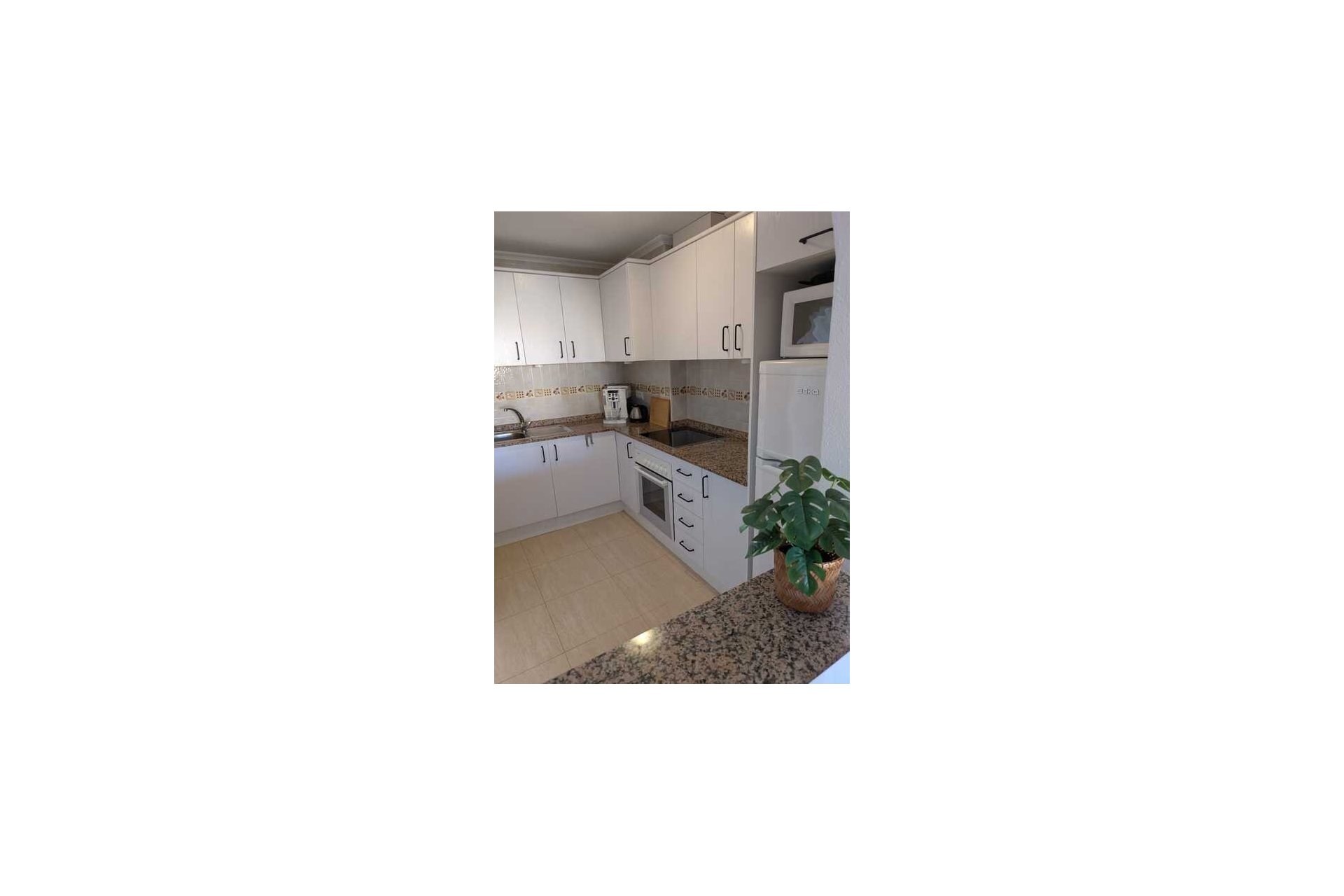 Segunda mano - Apartamento -
Daya Nueva - Costa Blanca