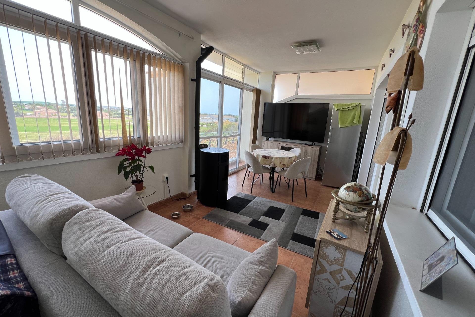 Segunda mano - Apartamento -
Dolores - Comunidad Valenciana