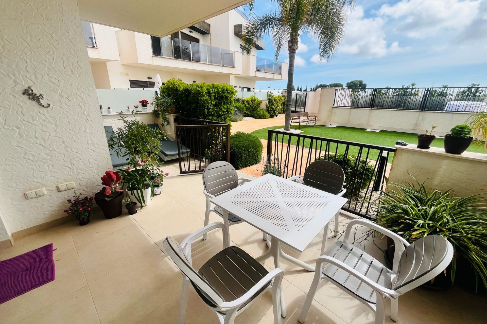 Segunda mano - Apartamento -
Dolores de Pacheco - Inland