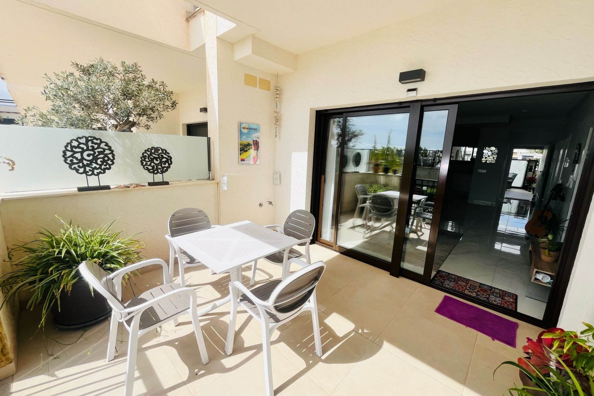 Segunda mano - Apartamento -
Dolores de Pacheco - Inland