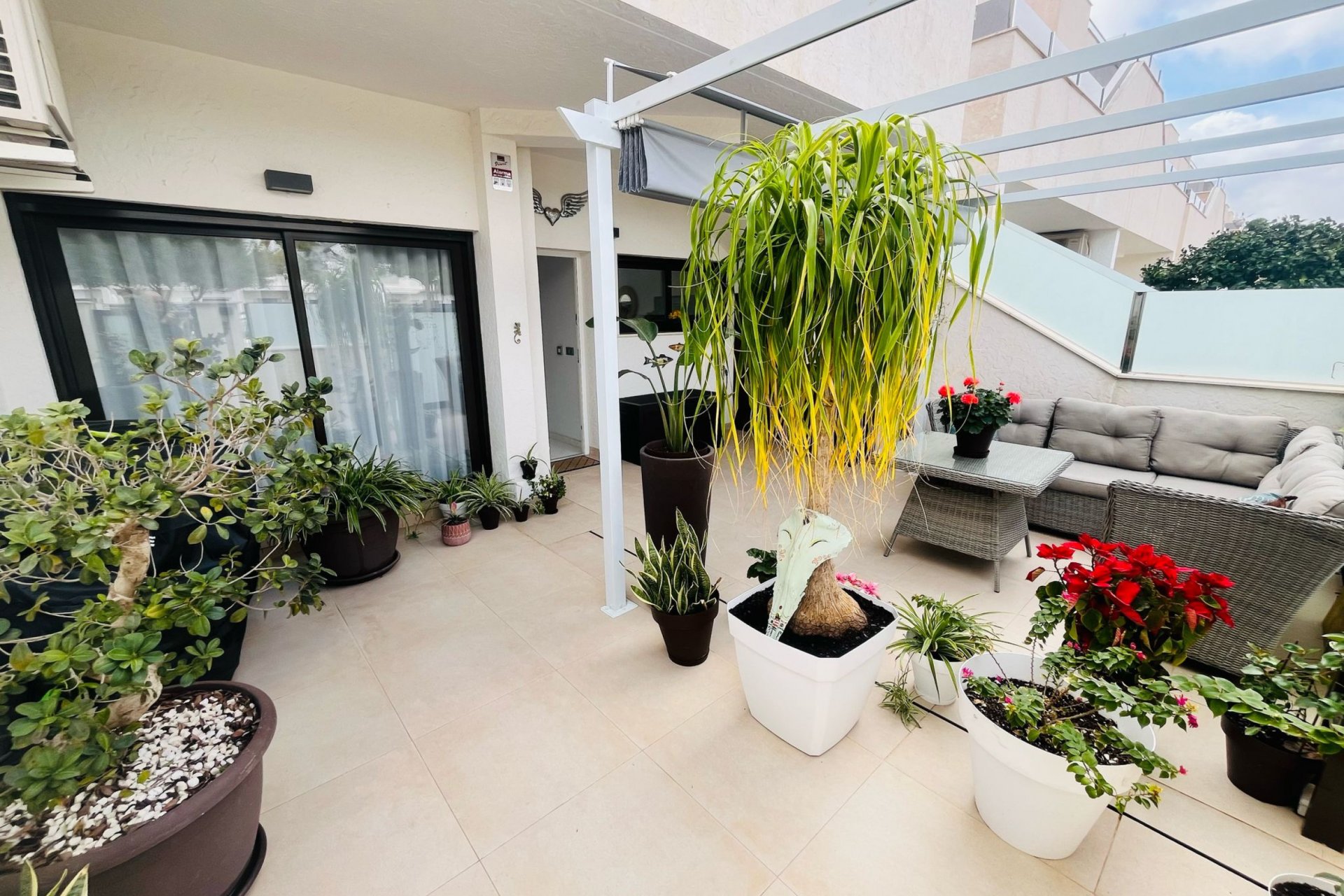 Segunda mano - Apartamento -
Dolores de Pacheco - Inland