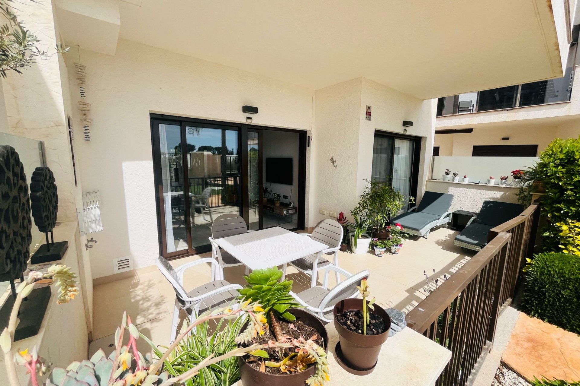 Segunda mano - Apartamento -
Dolores de Pacheco - Inland