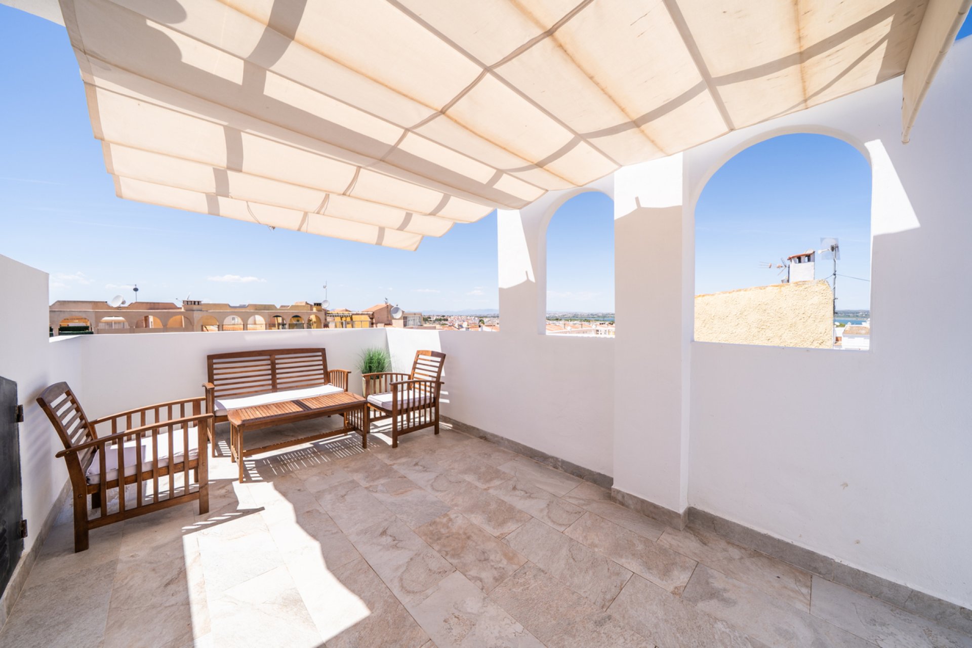 Segunda mano - Apartamento -
El Chaparral - Costa Blanca