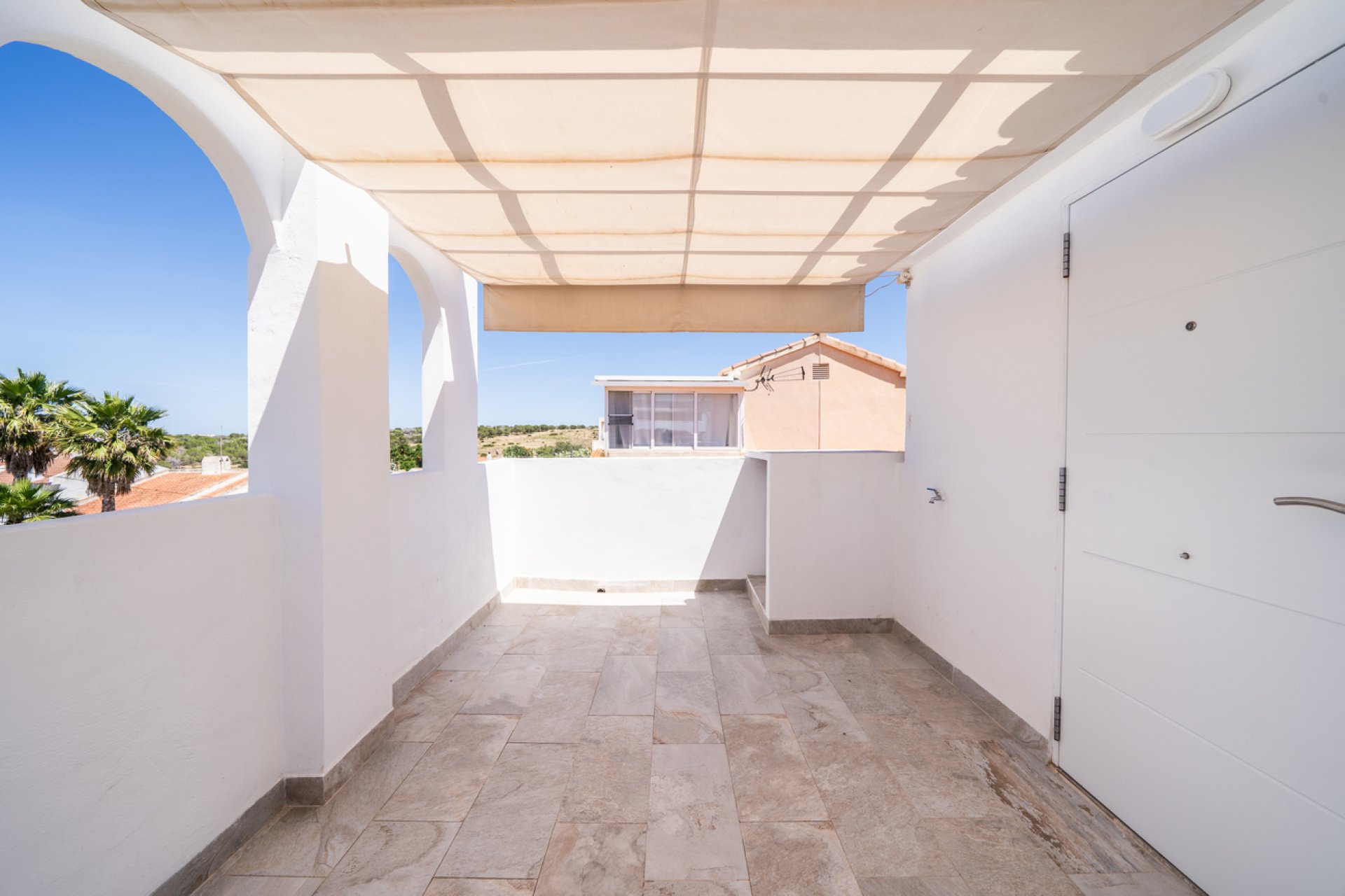 Segunda mano - Apartamento -
El Chaparral - Costa Blanca