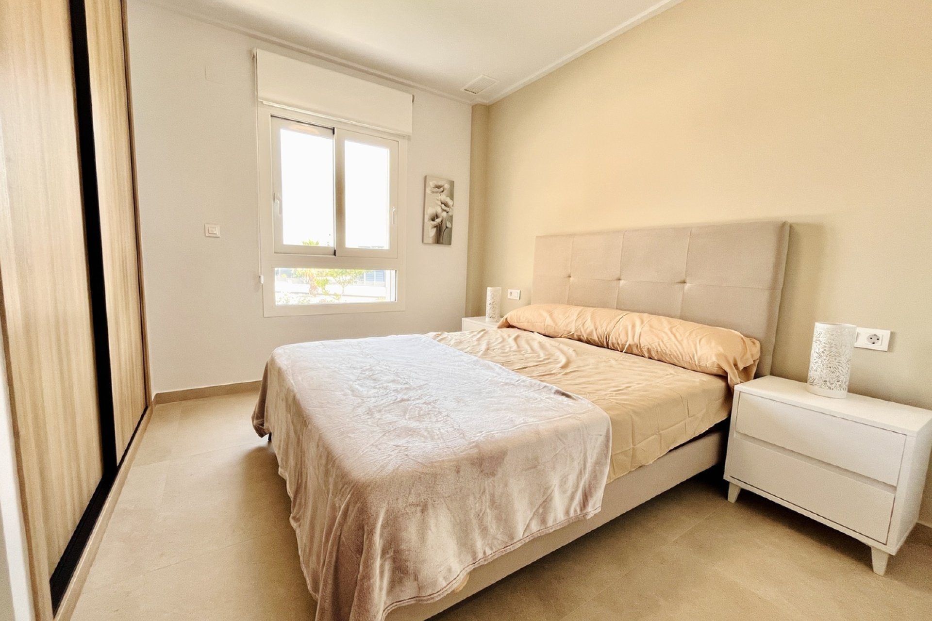 Segunda mano - Apartamento -
El Raso - Costa Blanca