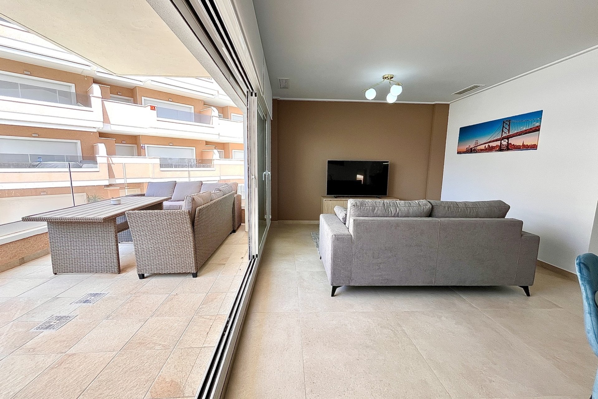 Segunda mano - Apartamento -
El Raso - Costa Blanca