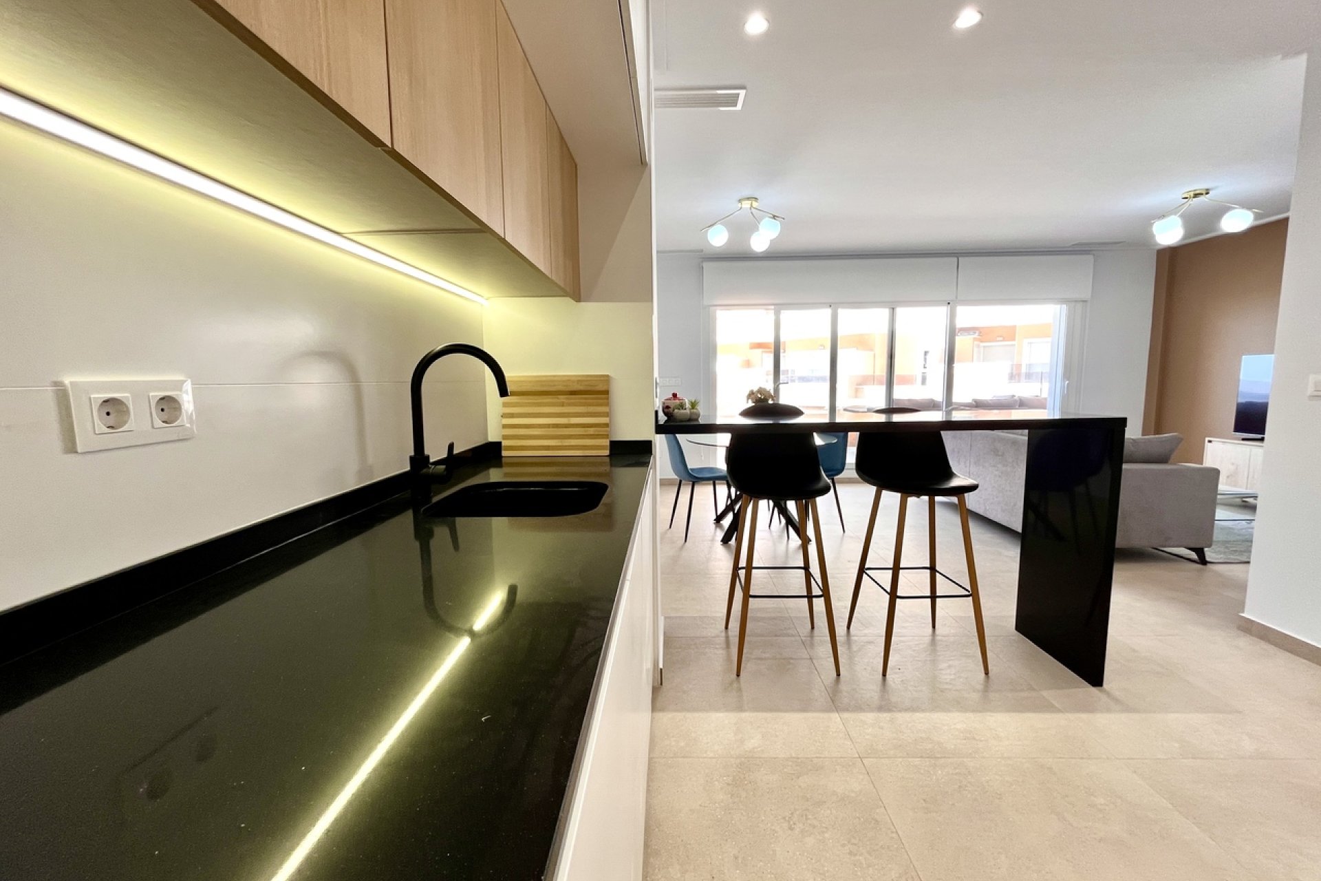 Segunda mano - Apartamento -
El Raso - Costa Blanca