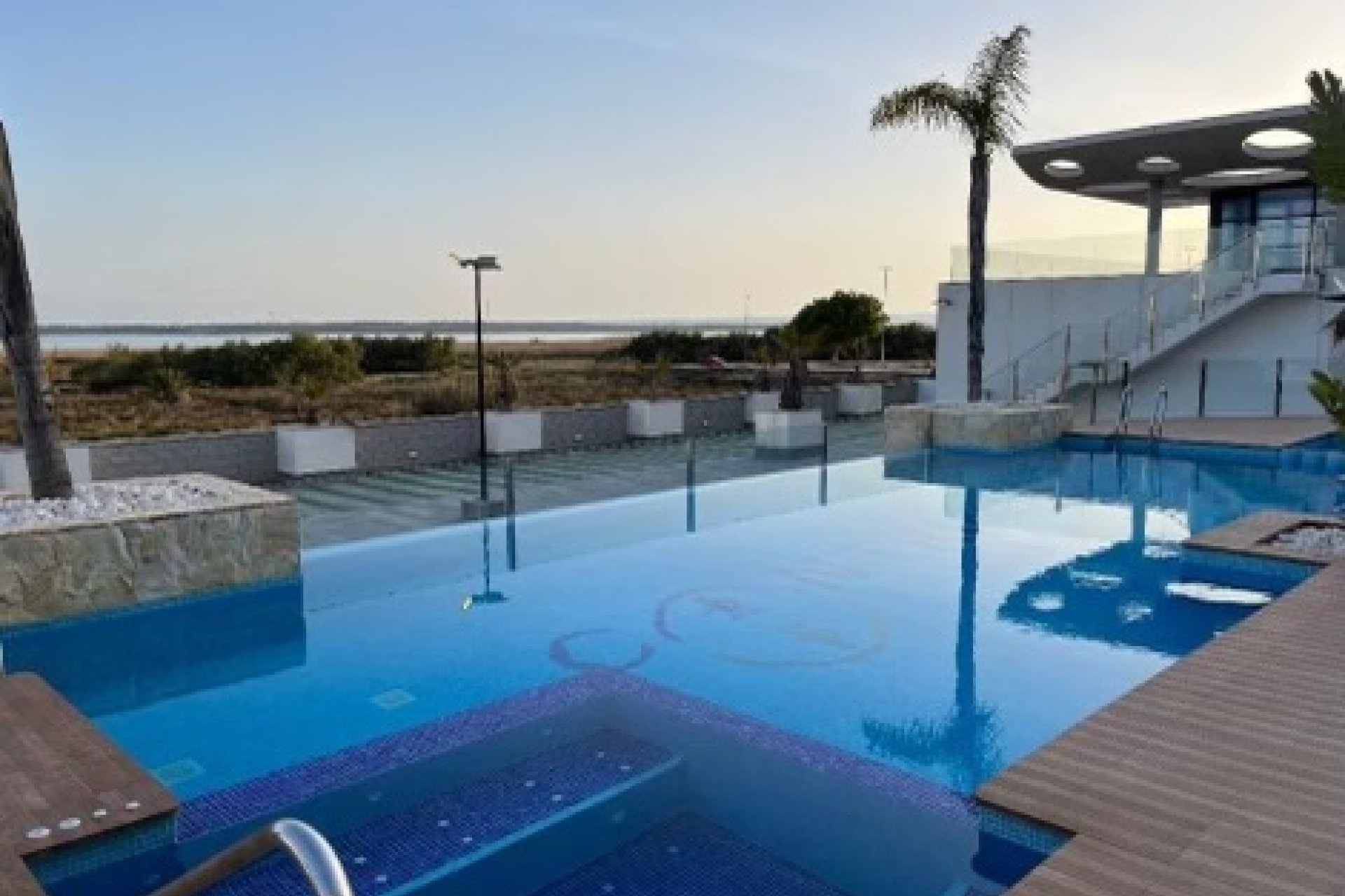 Segunda mano - Apartamento -
El Raso - Costa Blanca