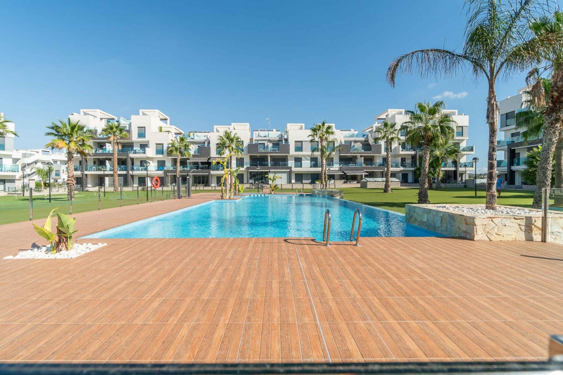 Segunda mano - Apartamento -
El Raso - Costa Blanca