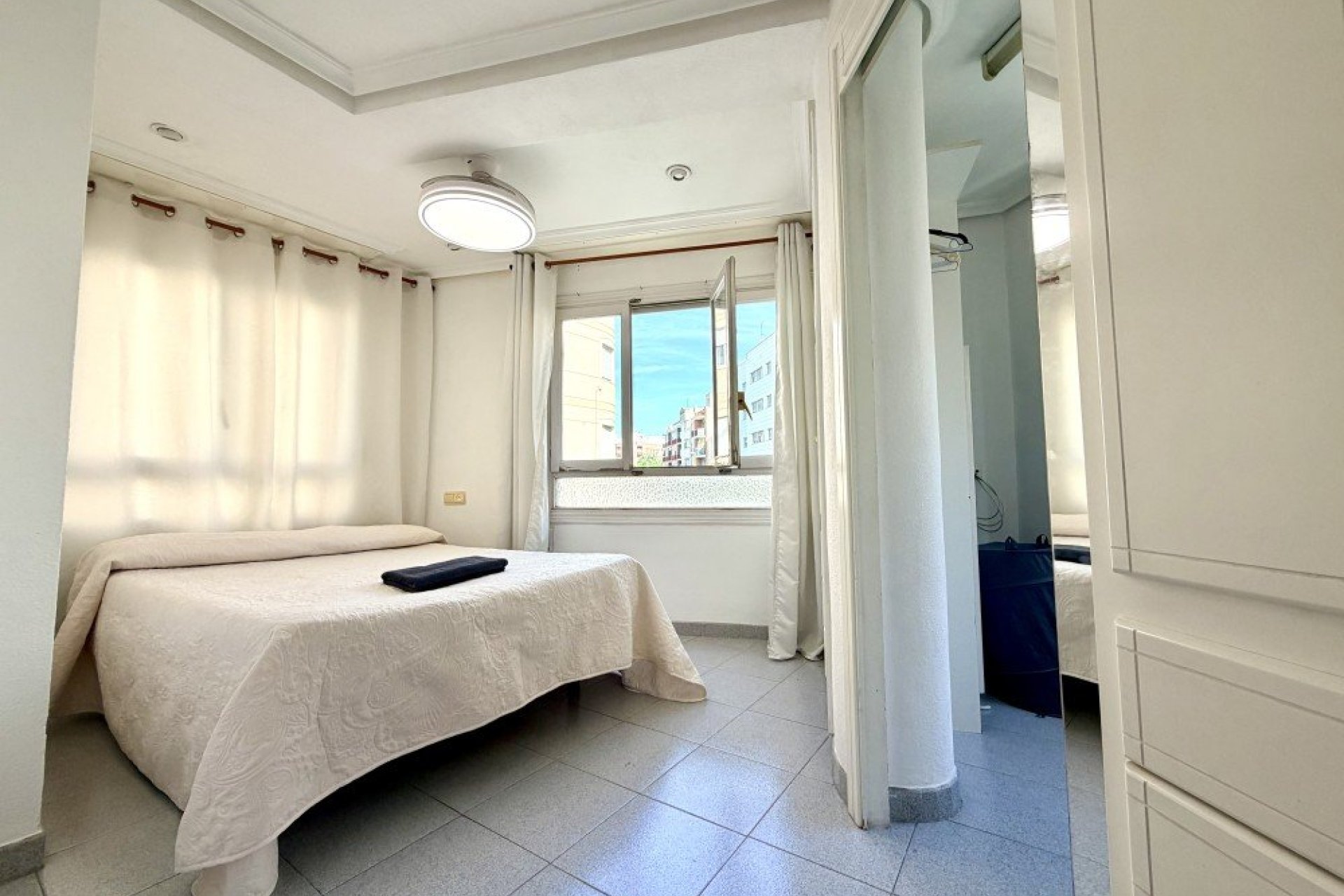 Segunda mano - Apartamento -
Elche - Costa Blanca