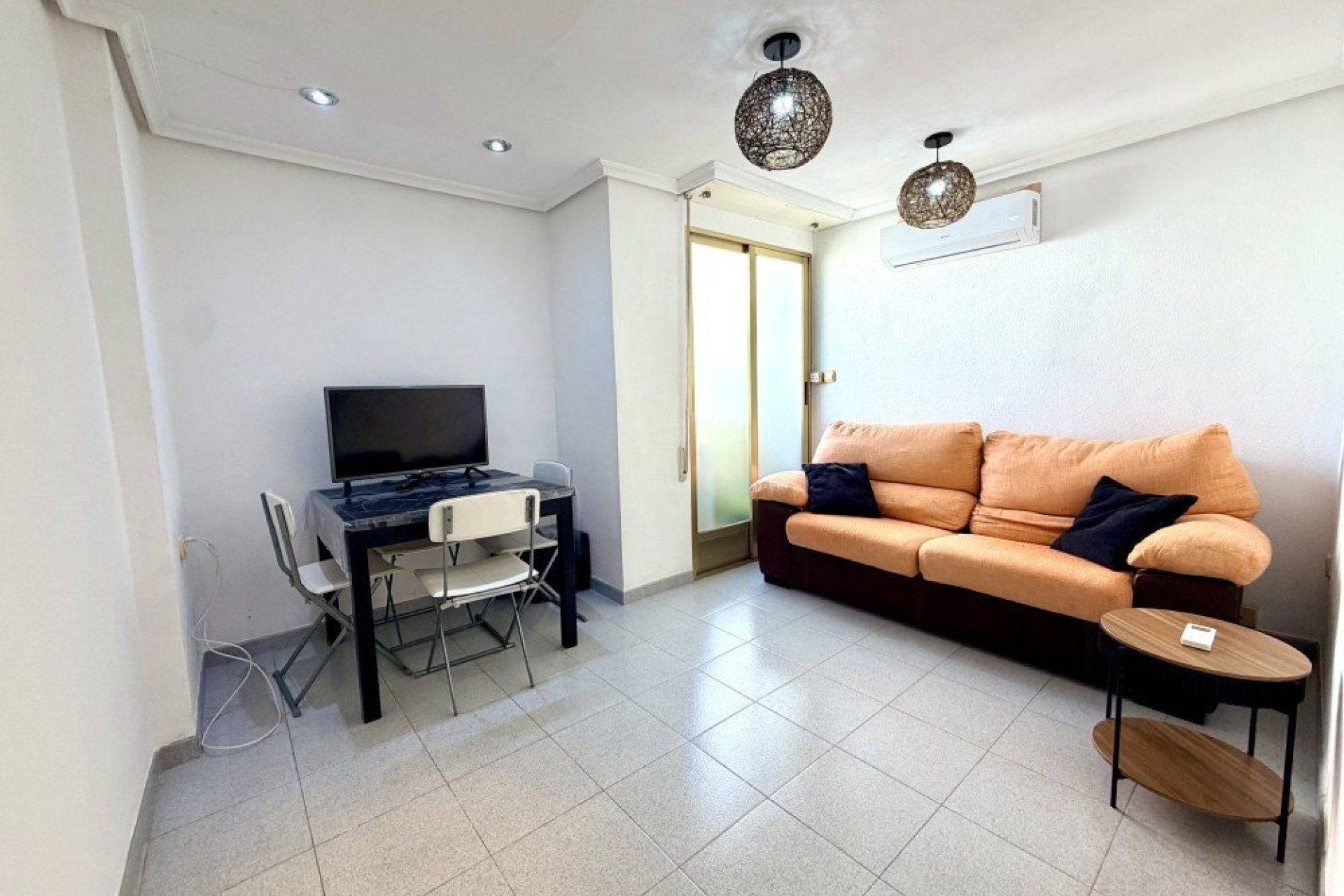 Segunda mano - Apartamento -
Elche - Costa Blanca