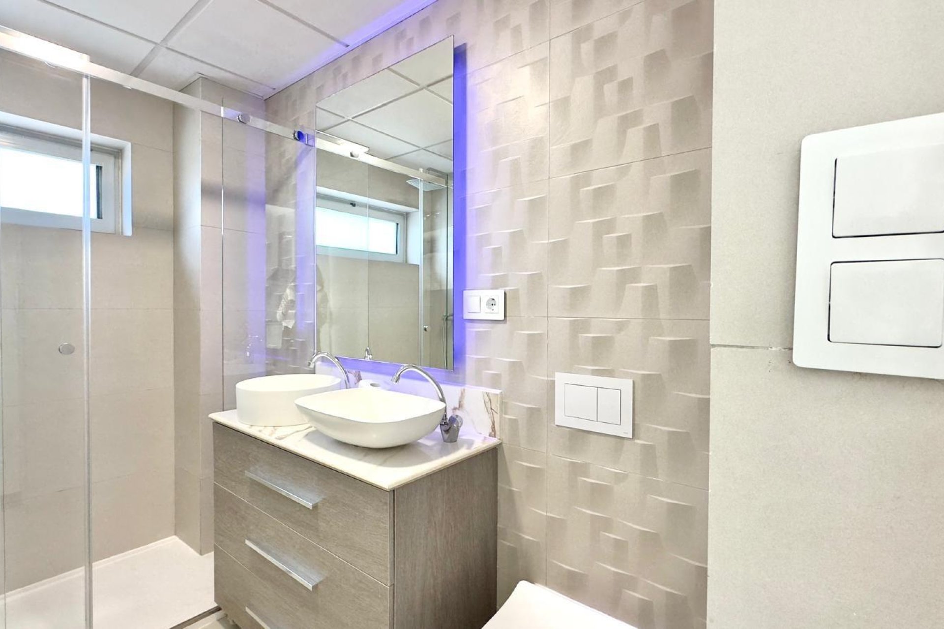 Segunda mano - Apartamento -
Finestrat