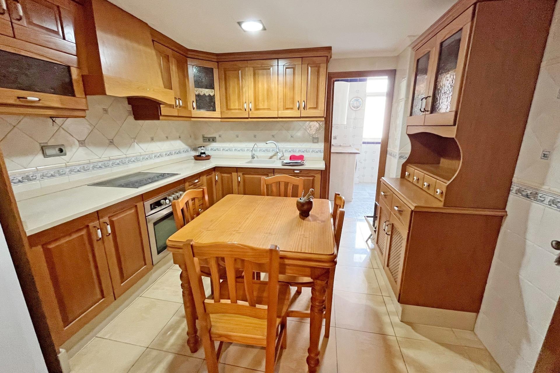 Segunda mano - Apartamento -
Formentera del Segura - Palacios