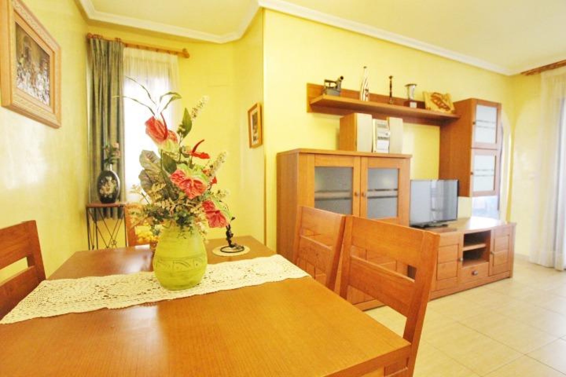 Segunda mano - Apartamento -
Guardamar del Segura - Centro