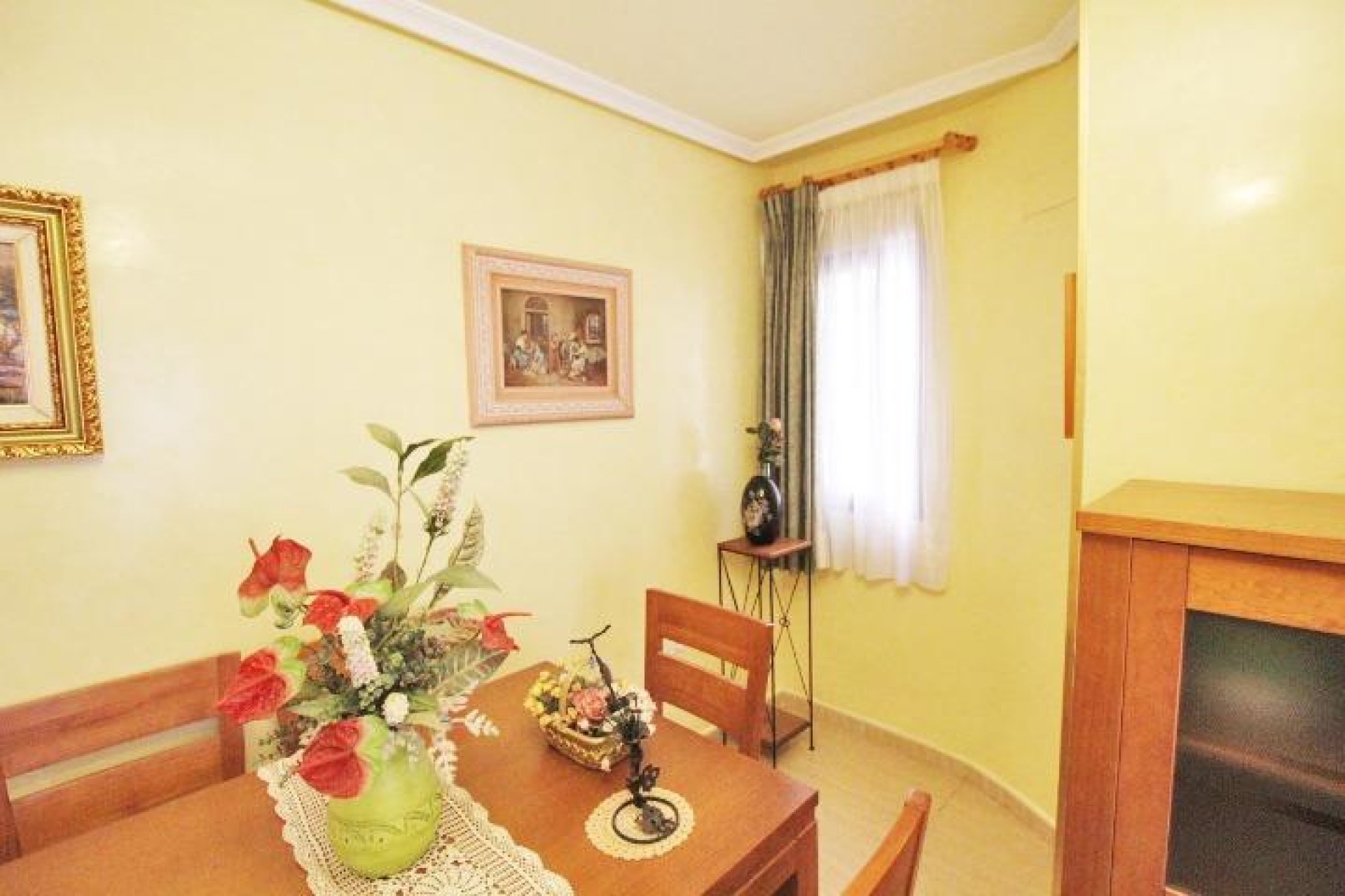 Segunda mano - Apartamento -
Guardamar del Segura - Centro