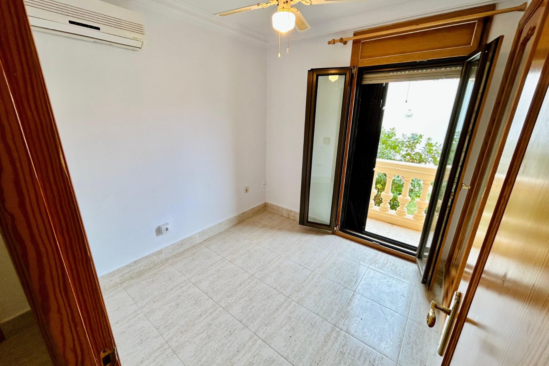 Segunda mano - Apartamento -
Guardamar del Segura - Costa Blanca