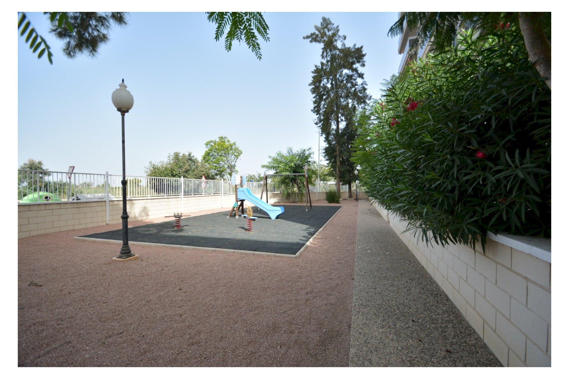 Segunda mano - Apartamento -
Guardamar del Segura - Costa Blanca