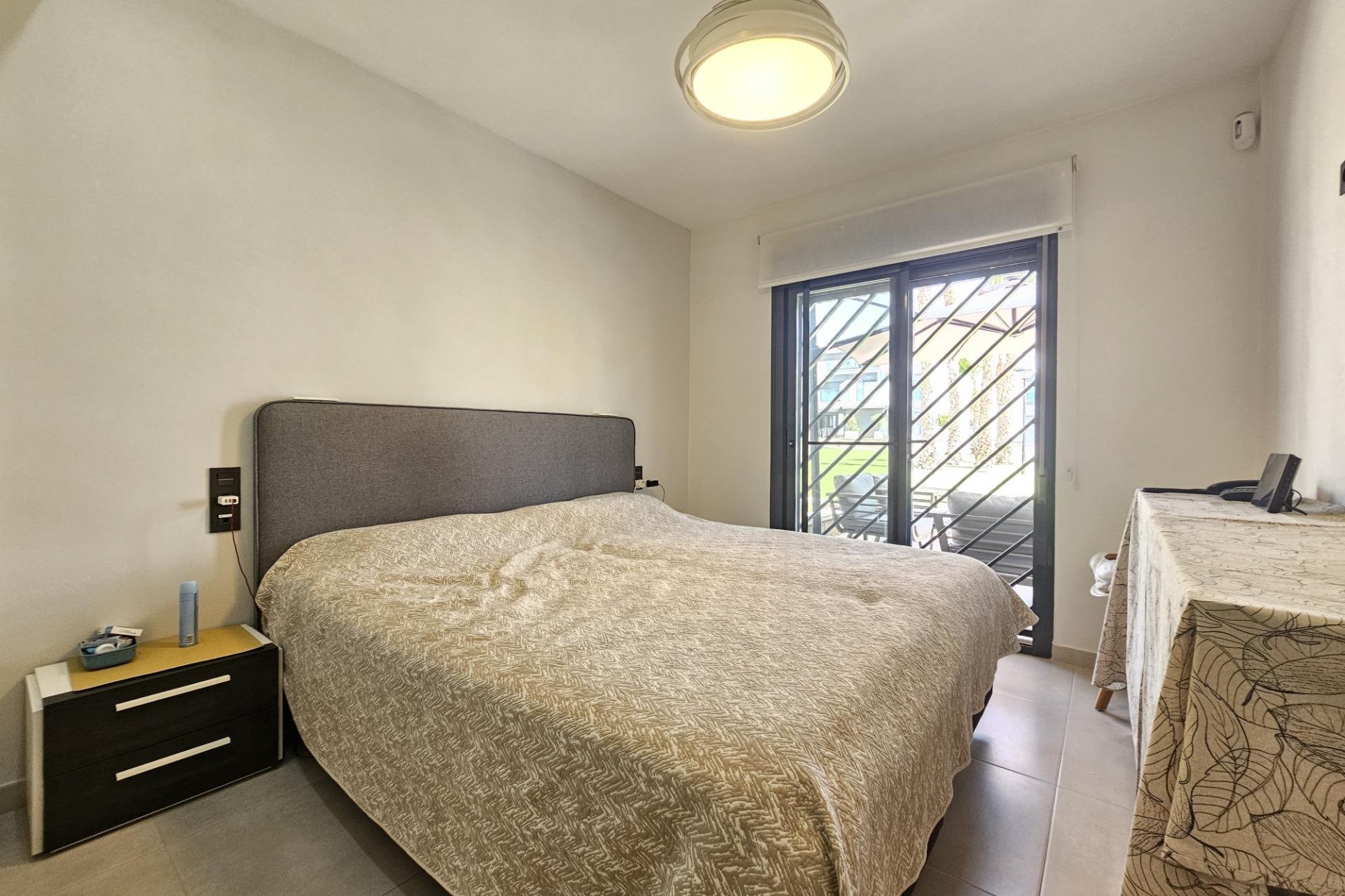 Segunda mano - Apartamento -
Guardamar del Segura - El Raso