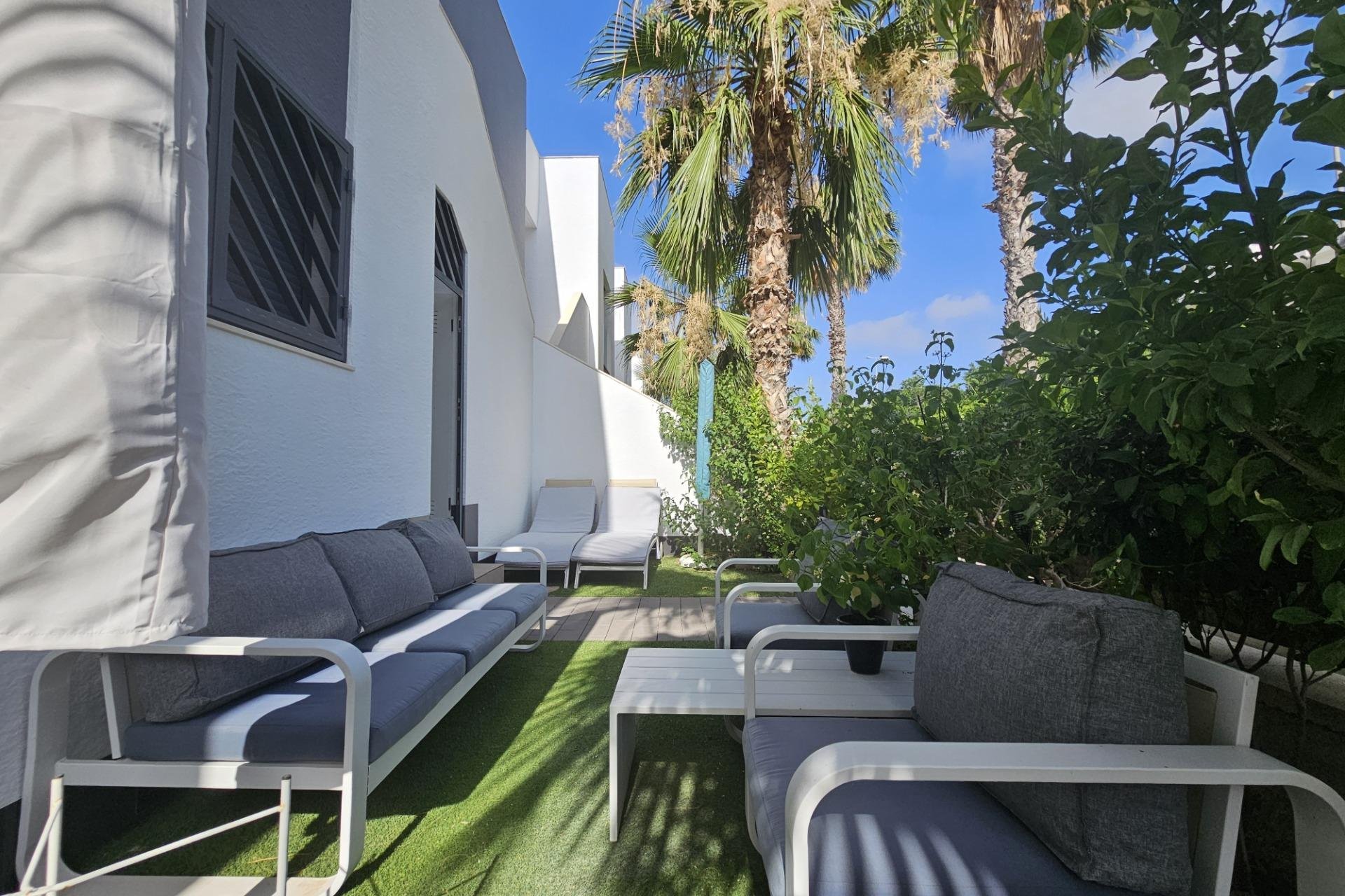 Segunda mano - Apartamento -
Guardamar del Segura - El Raso