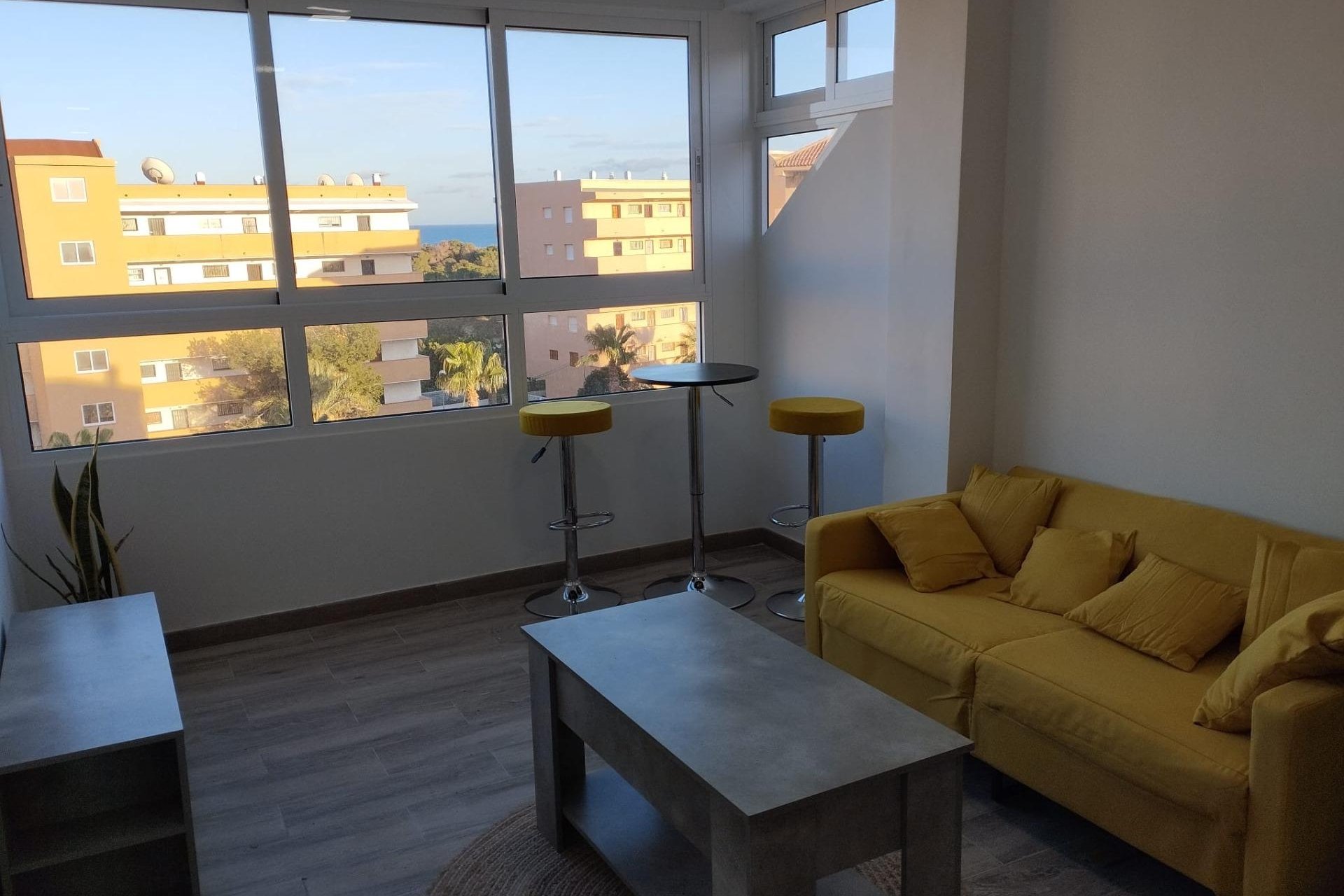 Segunda mano - Apartamento -
Guardamar del Segura - Pinomar