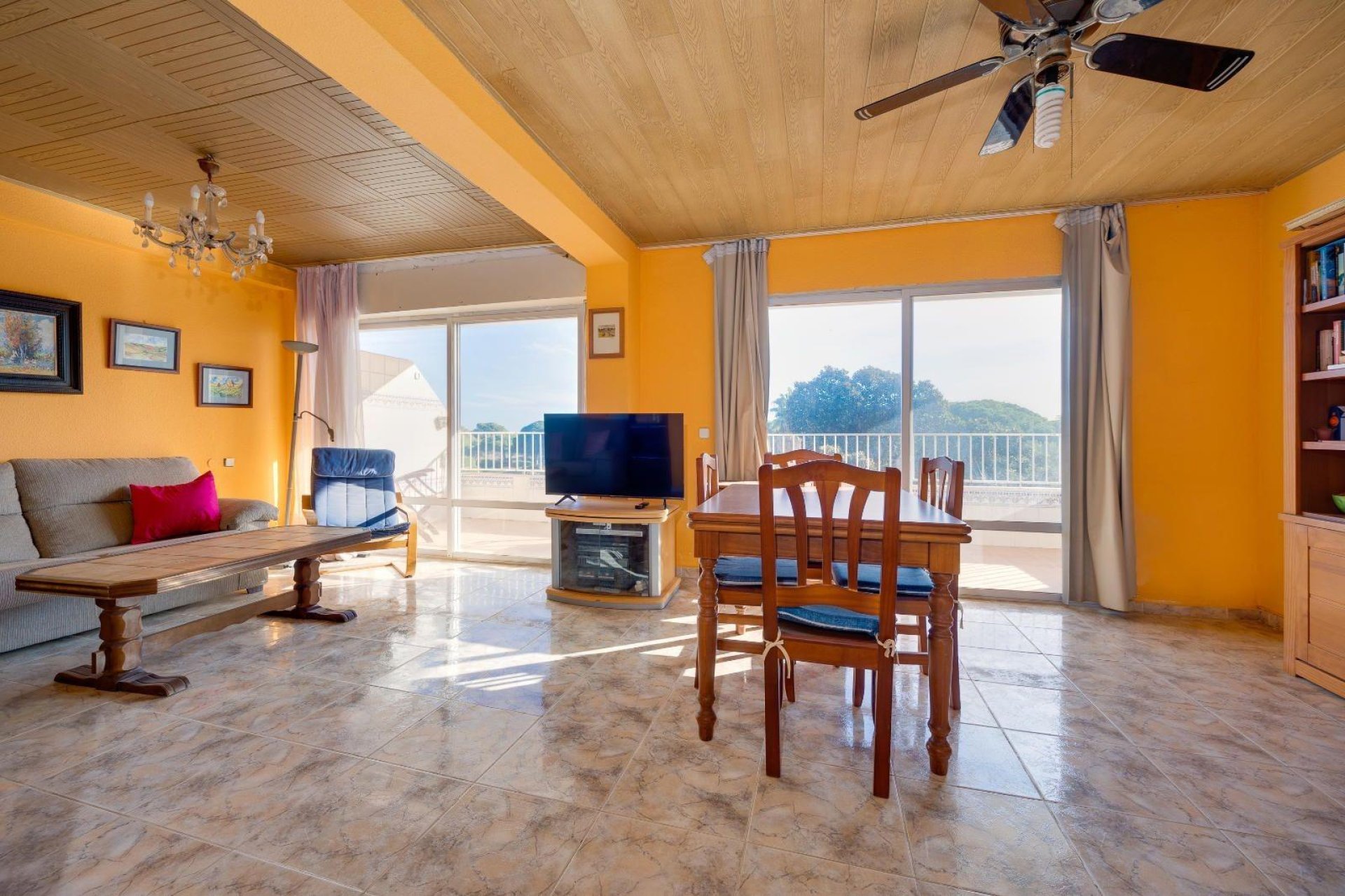 Segunda mano - Apartamento -
Guardamar del Segura - Pinomar