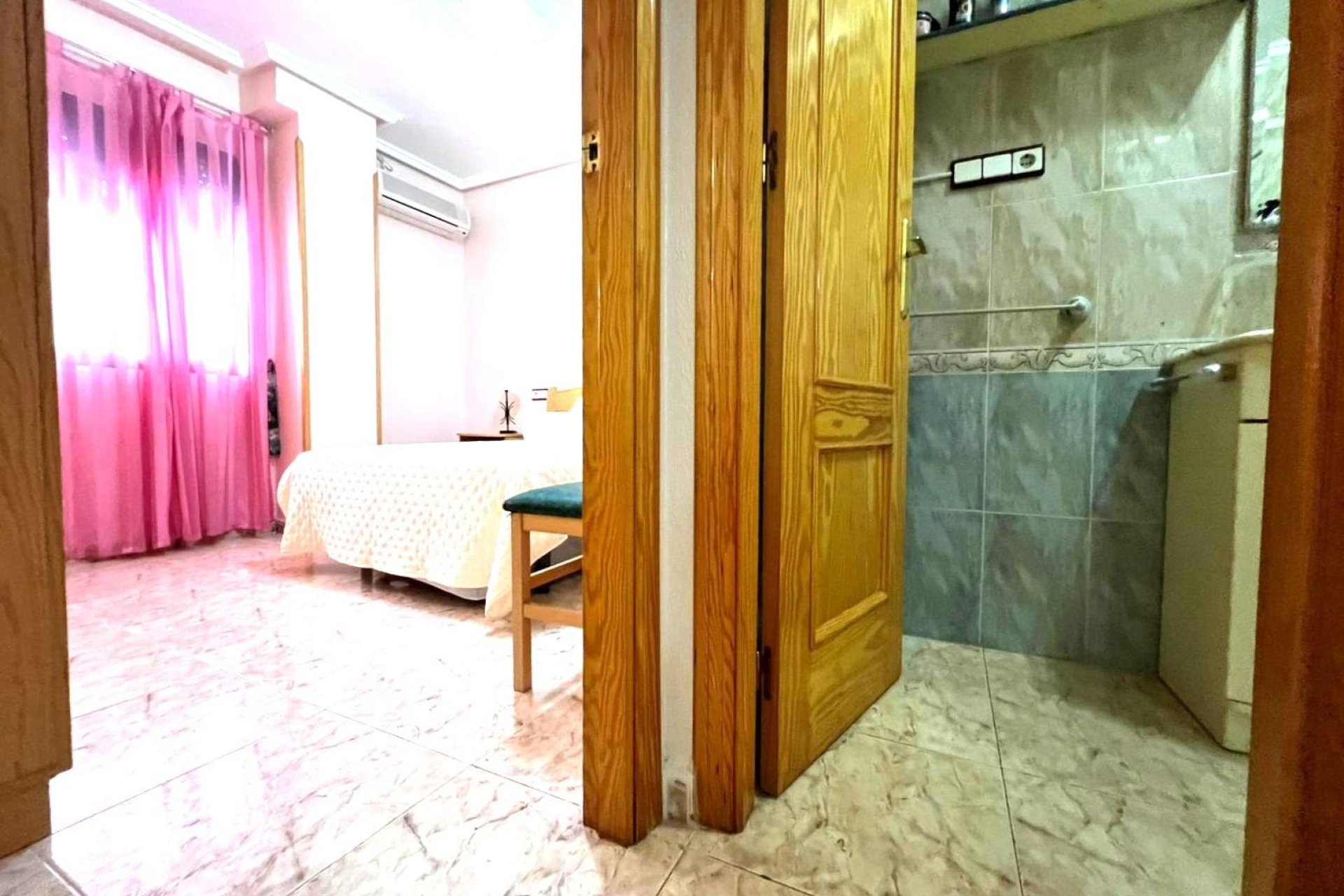 Segunda mano - Apartamento -
Guardamar del Segura - Pueblo