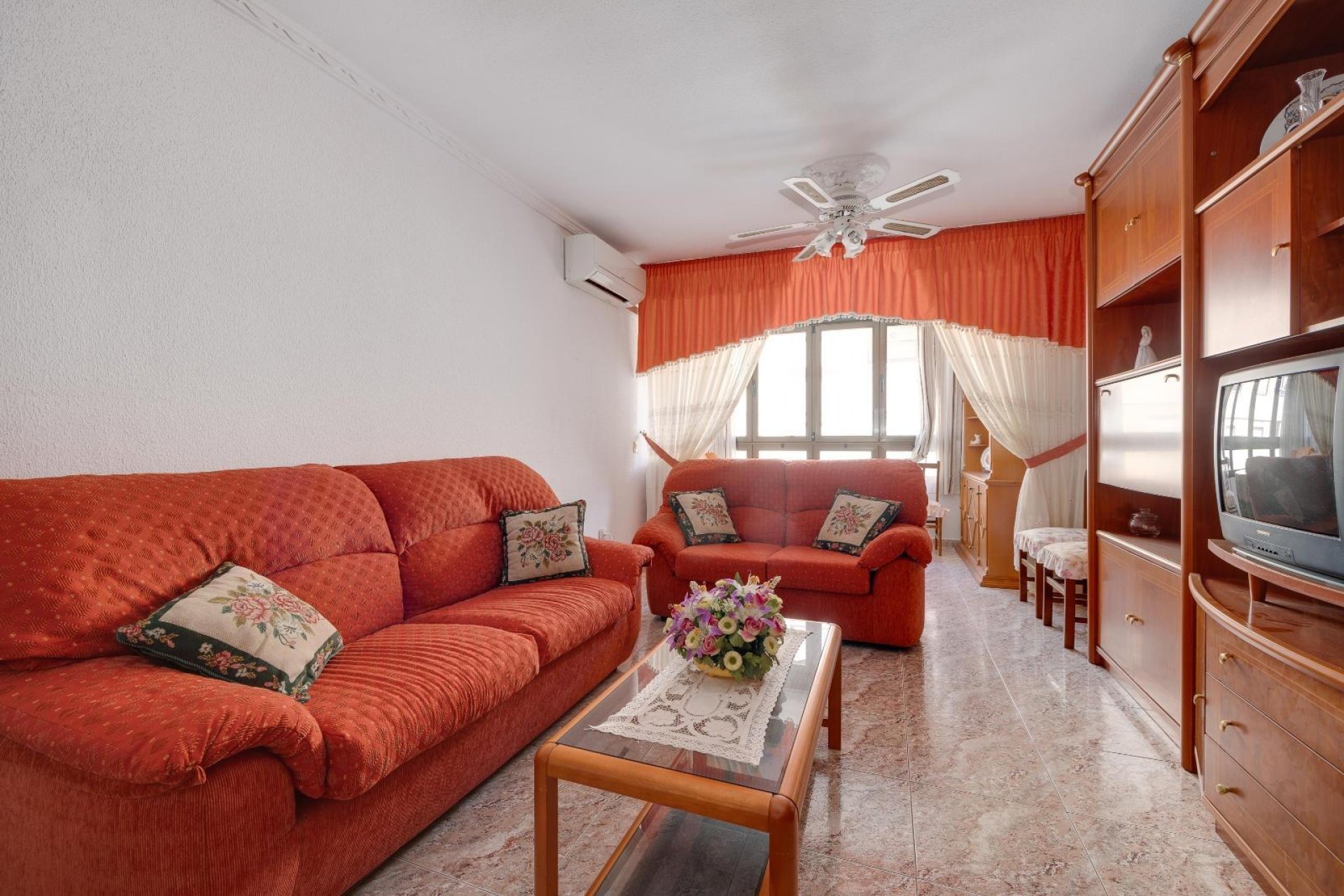 Segunda mano - Apartamento -
Guardamar del Segura - Pueblo