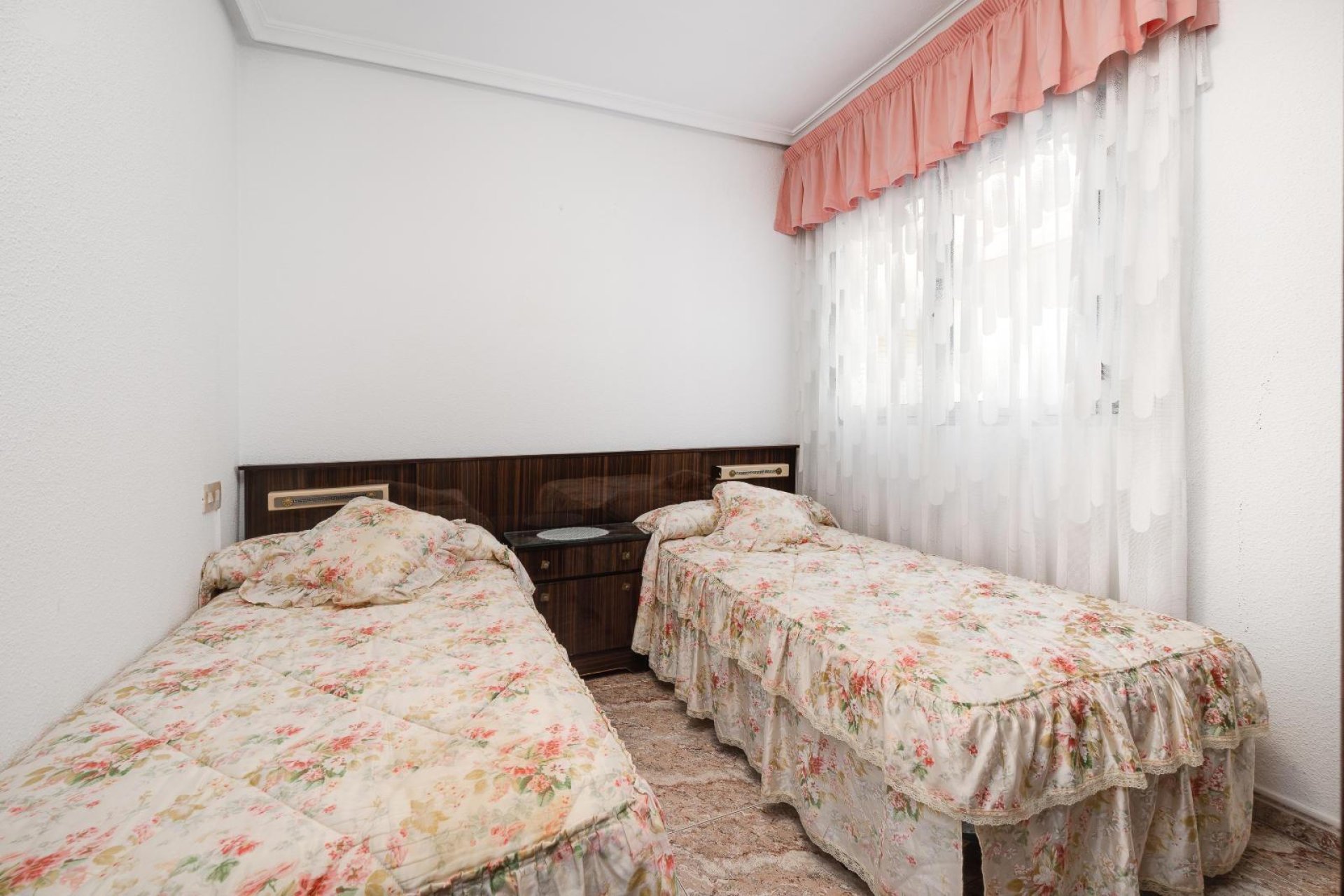 Segunda mano - Apartamento -
Guardamar del Segura - Pueblo