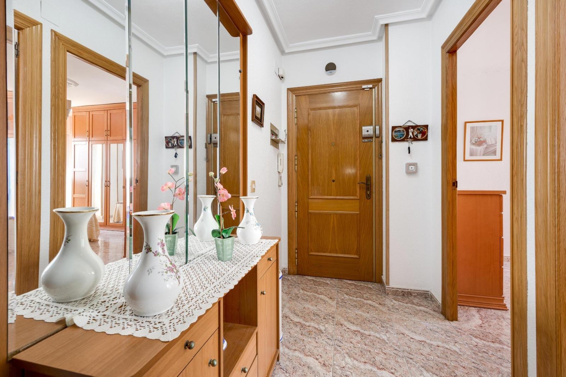 Segunda mano - Apartamento -
Guardamar del Segura - Pueblo