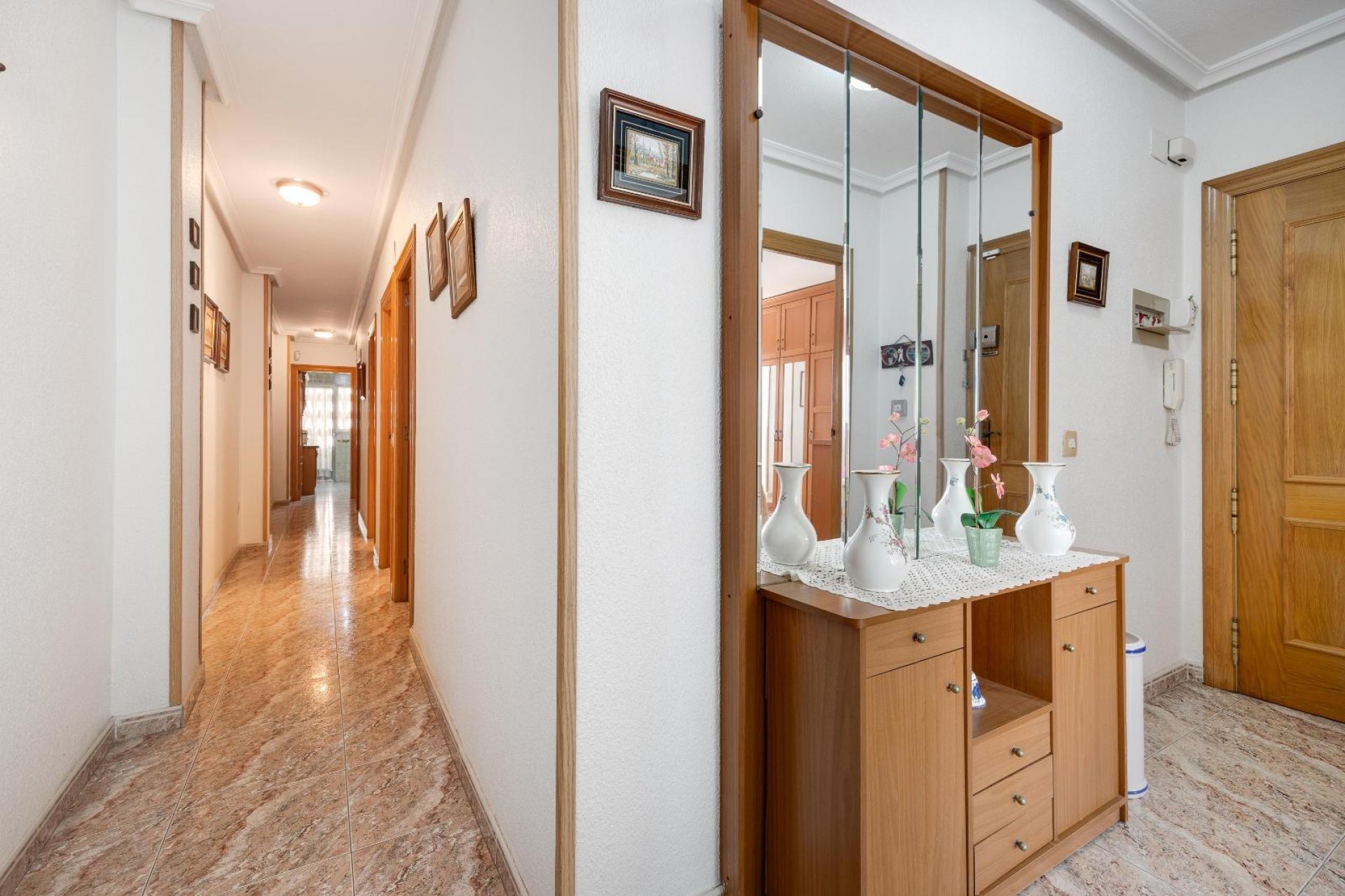 Segunda mano - Apartamento -
Guardamar del Segura - Pueblo