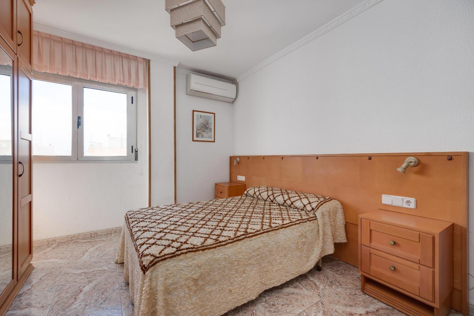 Segunda mano - Apartamento -
Guardamar del Segura - Pueblo