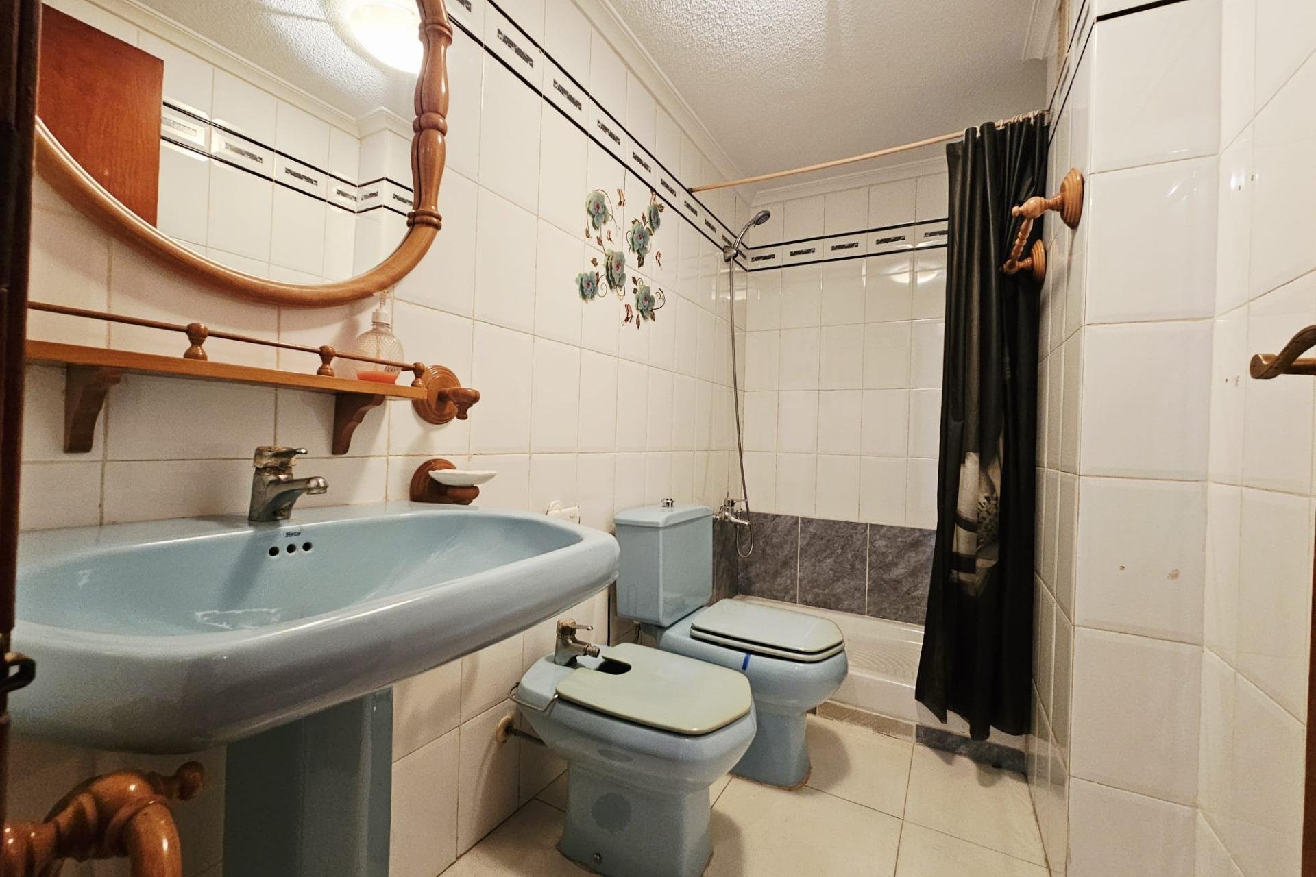 Segunda mano - Apartamento -
Guardamar del Segura - Pueblo