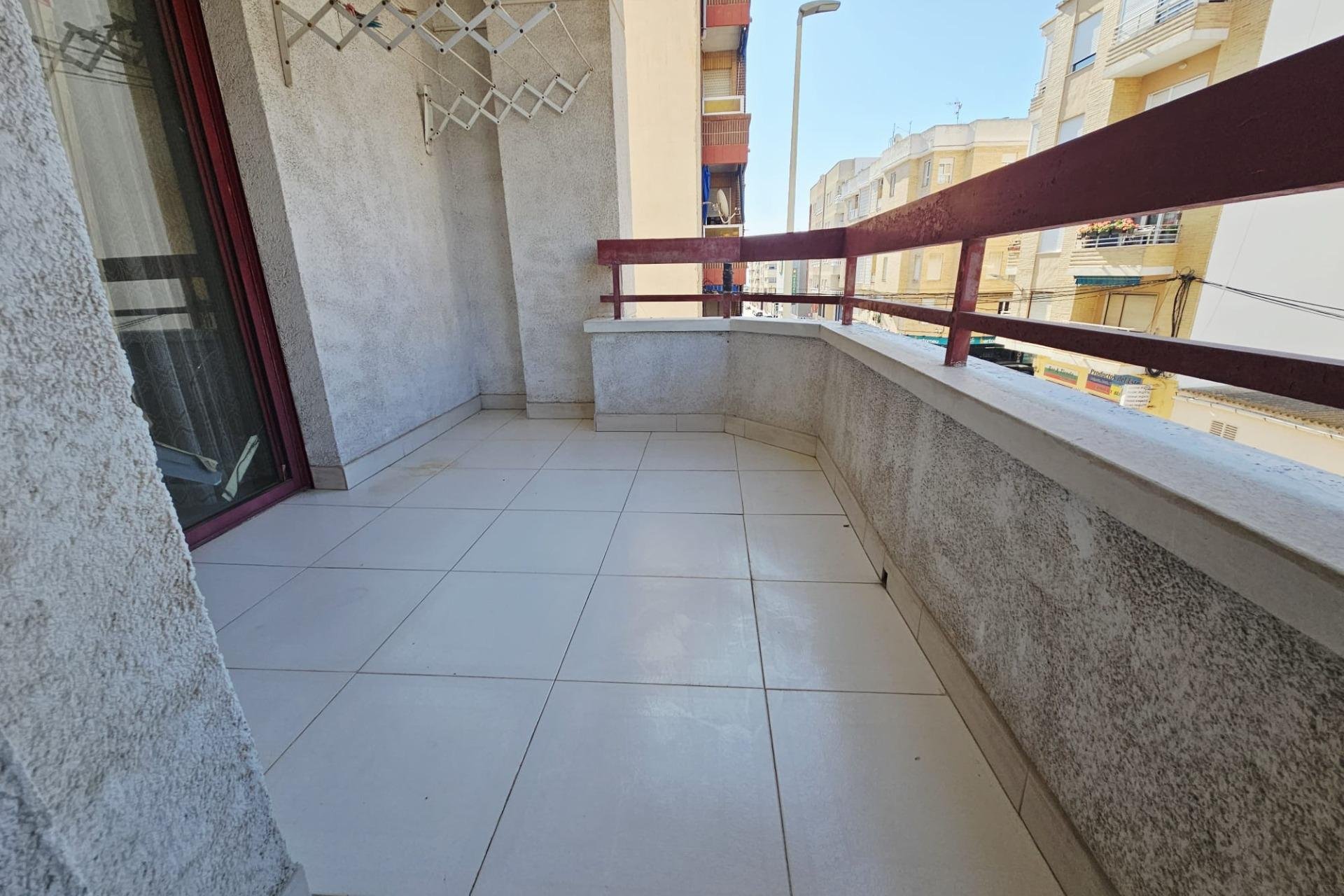 Segunda mano - Apartamento -
Guardamar del Segura - Pueblo