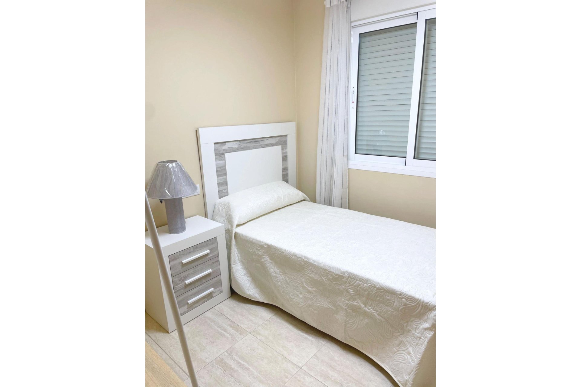 Segunda mano - Apartamento -
Guardamar del Segura - Puerto Deportivo